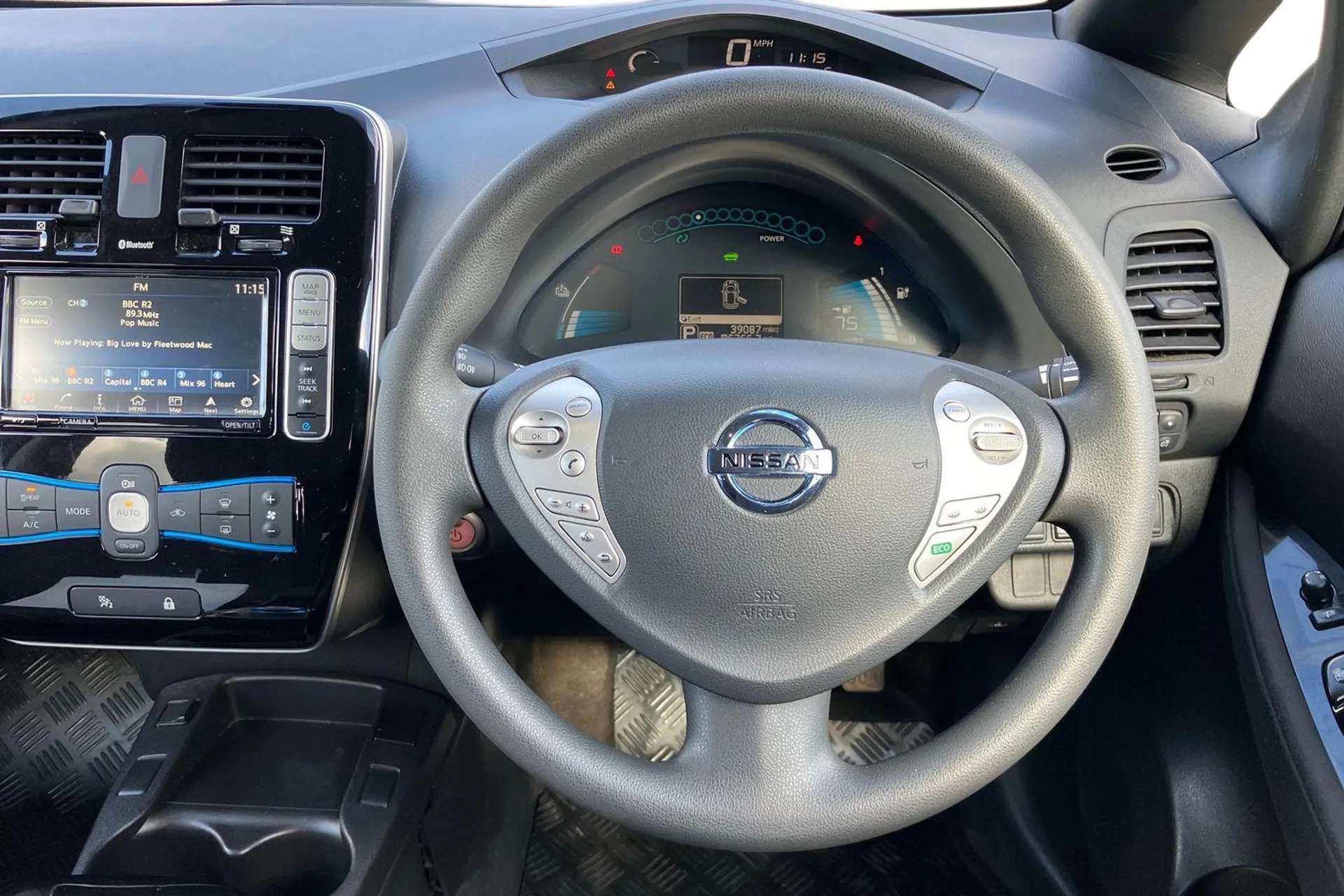 2017 NISSAN LEAF 2017 NISSAN LEAF