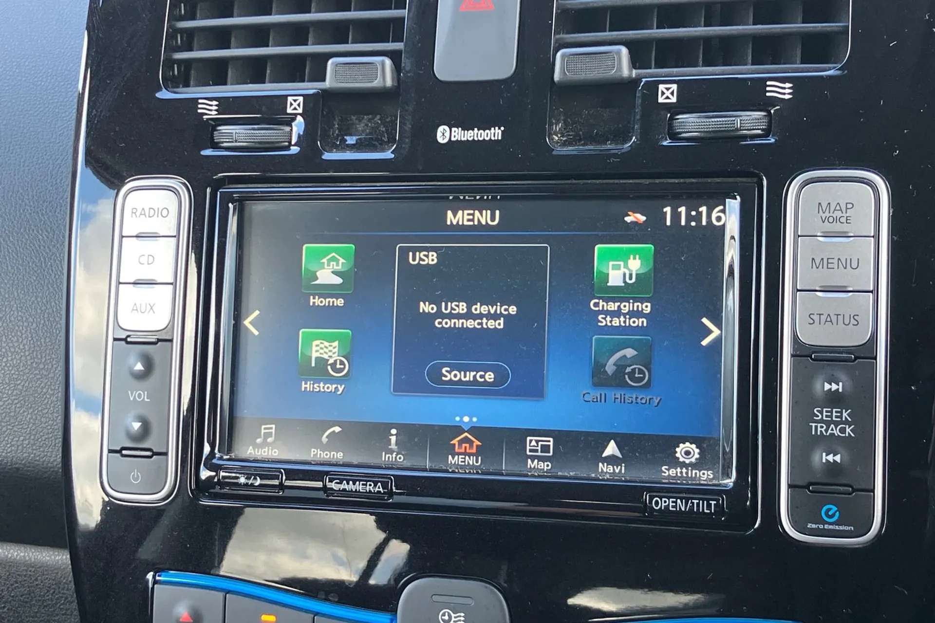 2017 NISSAN LEAF 2017 NISSAN LEAF