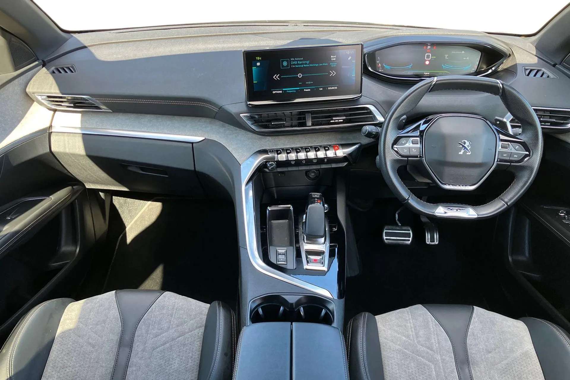 A 2021 PEUGEOT 3008 1.6 Hybrid 225 GT Premium 5dr e-EAT8 [ Hands free electric tailgate , Visio park assist 360 with colour camera system + automatic parking assist , Dri A 2021 PEUGEOT 3008 1.6 Hybrid 225 GT Premium 5dr e-EAT8 [ Hands free electric tailgate , Visio park assist 360 with colour camera system + automatic parking assist , Dri