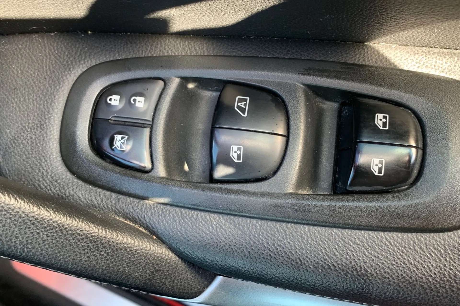 2017 RENAULT KADJAR 2017 RENAULT KADJAR