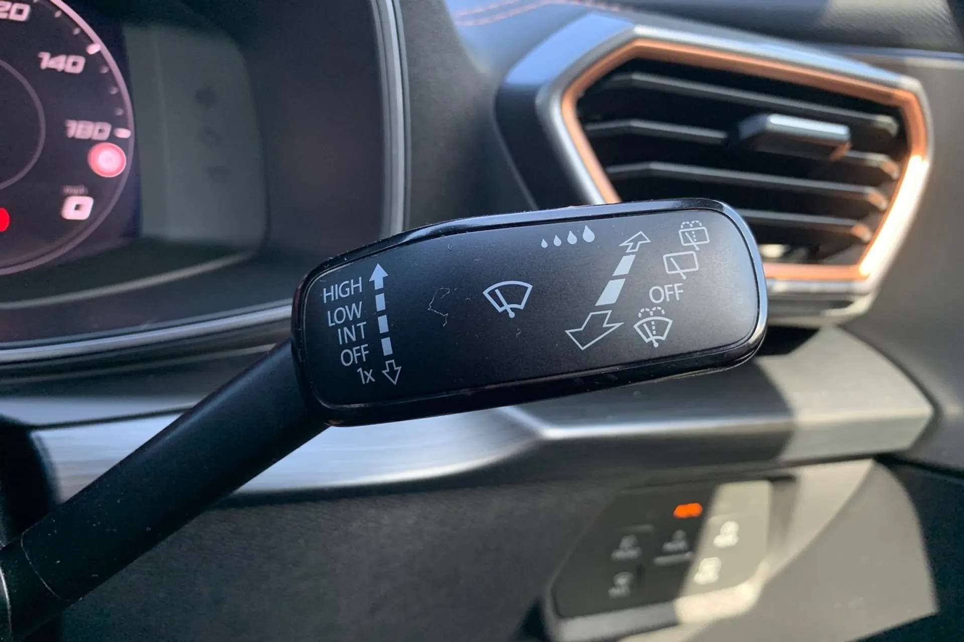 2024 CUPRA FORMENTOR 2024 CUPRA FORMENTOR