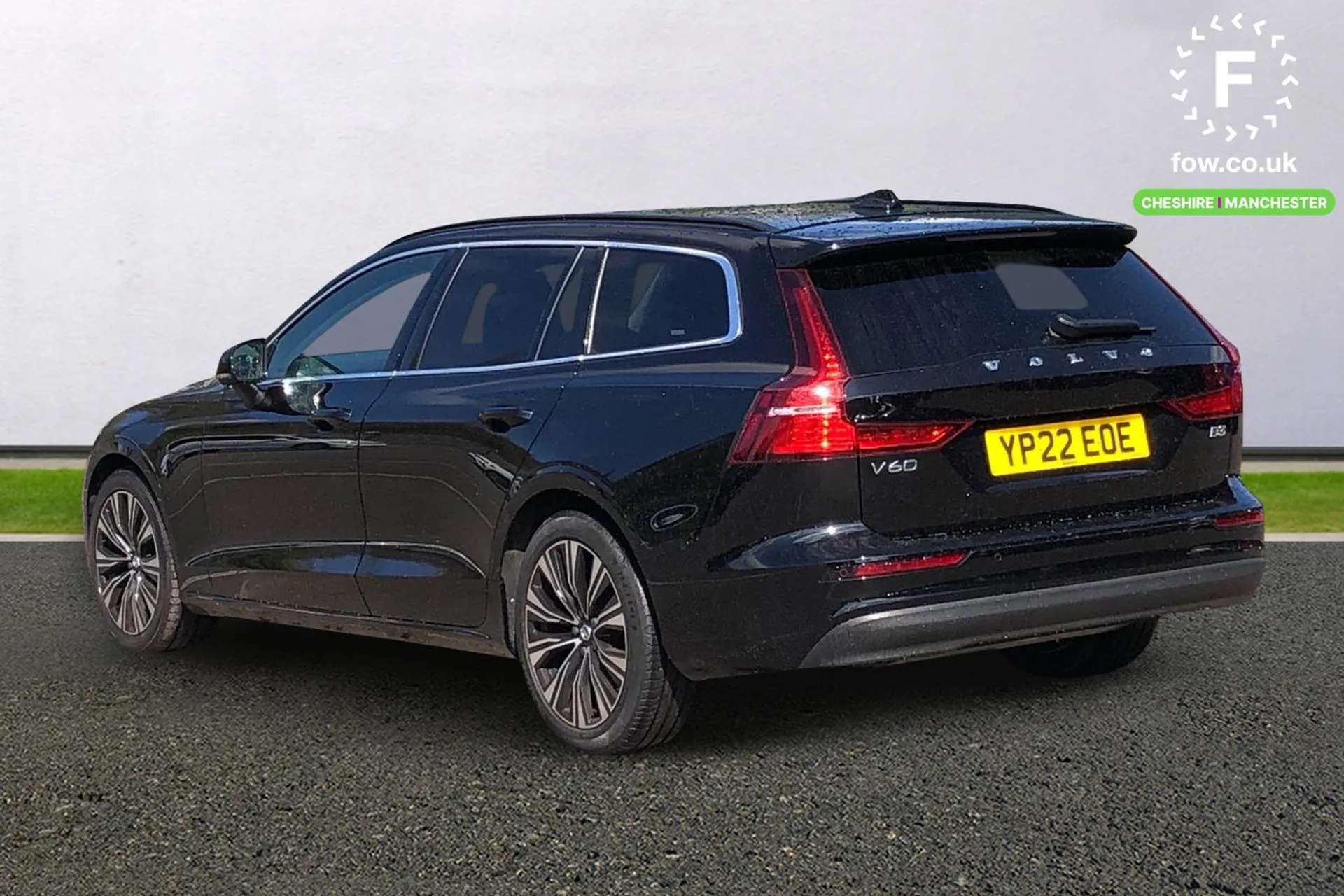 2022 VOLVO V60 2022 VOLVO V60