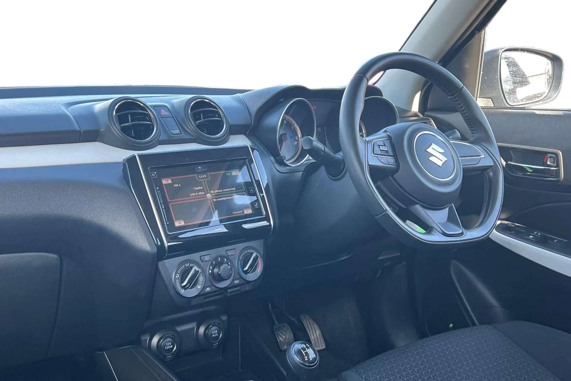 A 2019 SUZUKI SWIFT 1.0 Boosterjet SZ-T 5dr [ Smartphone connectivity , Rear parking camera , Bluetooth audio streaming , 16" Alloy wheels , Fuel consumption screen , LED A 2019 SUZUKI SWIFT 1.0 Boosterjet SZ-T 5dr [ Smartphone connectivity , Rear parking camera , Bluetooth audio streaming , 16" Alloy wheels , Fuel consumption screen , LED