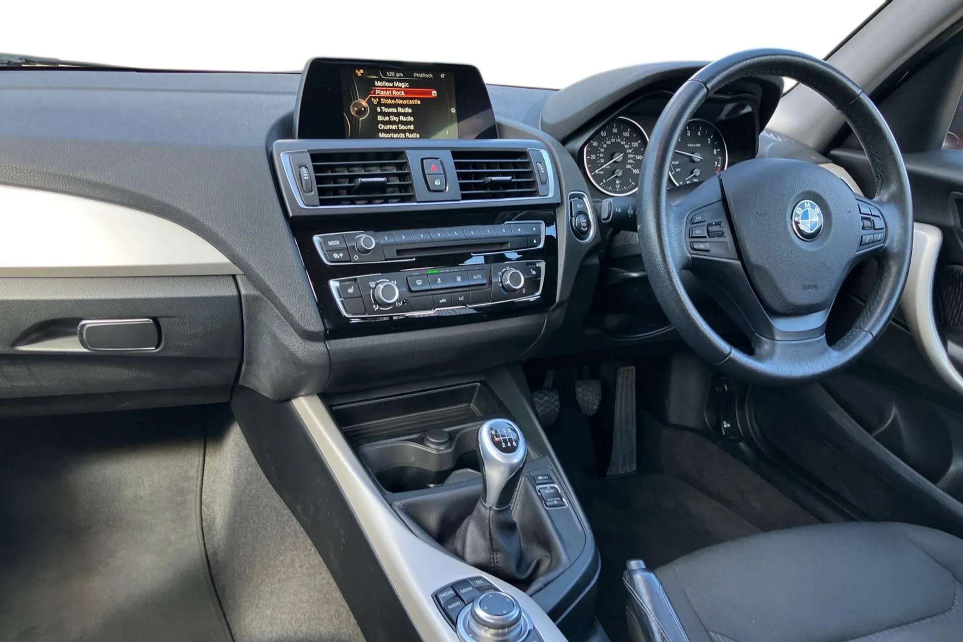 2017 BMW 1 SERIES 2017 BMW 1 SERIES