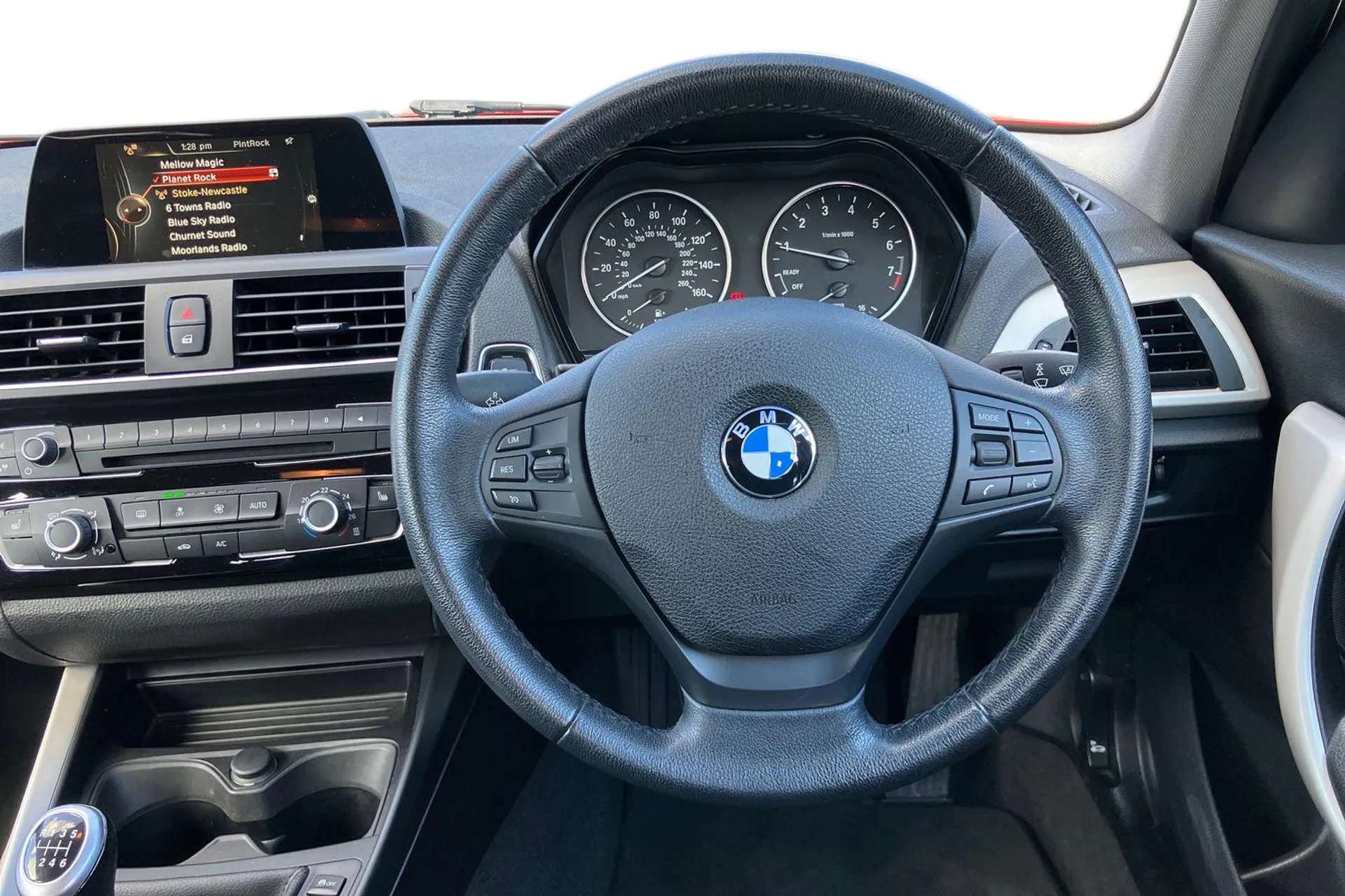 2017 BMW 1 SERIES 2017 BMW 1 SERIES