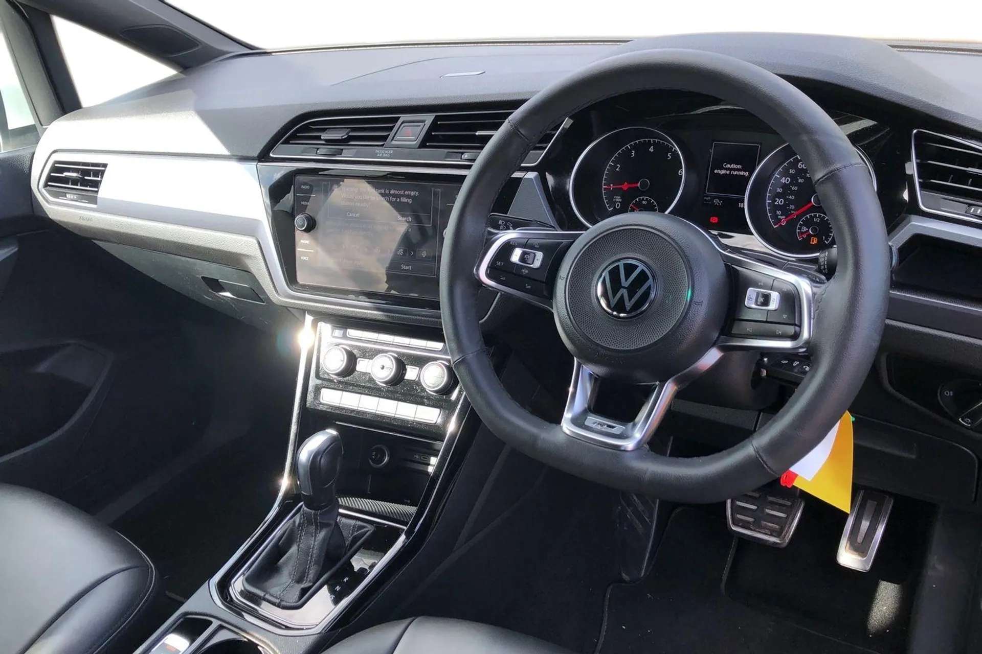 2021 VOLKSWAGEN TOURAN 2021 VOLKSWAGEN TOURAN