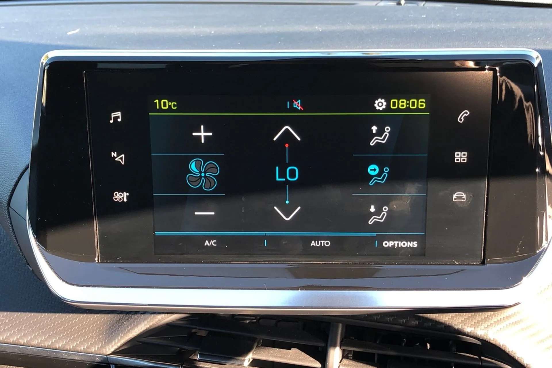 2022 PEUGEOT 2008 2022 PEUGEOT 2008