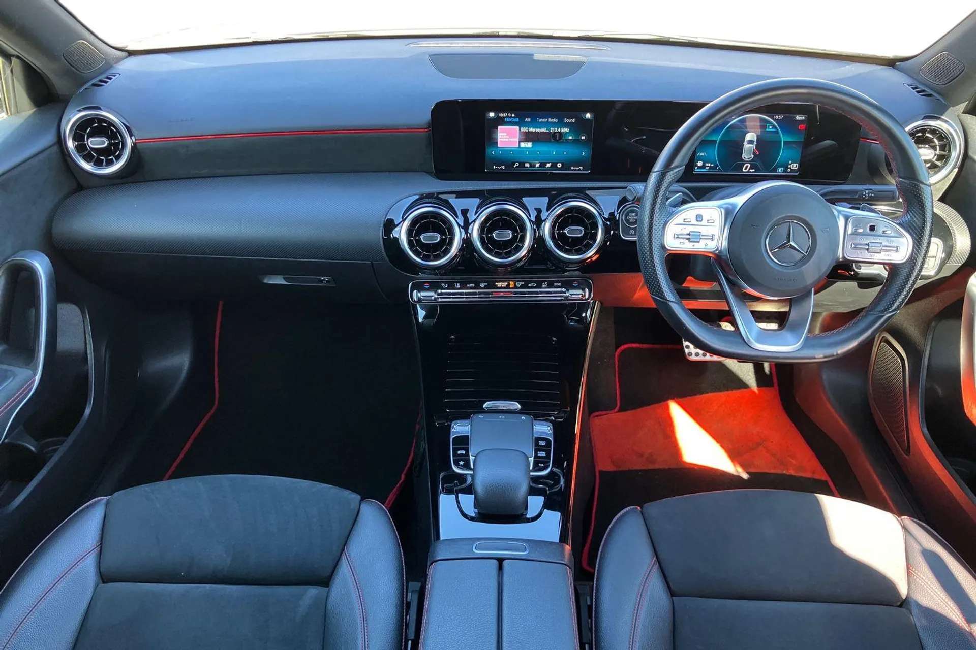 2018 MERCEDES-BENZ A CLASS 2018 MERCEDES-BENZ A CLASS