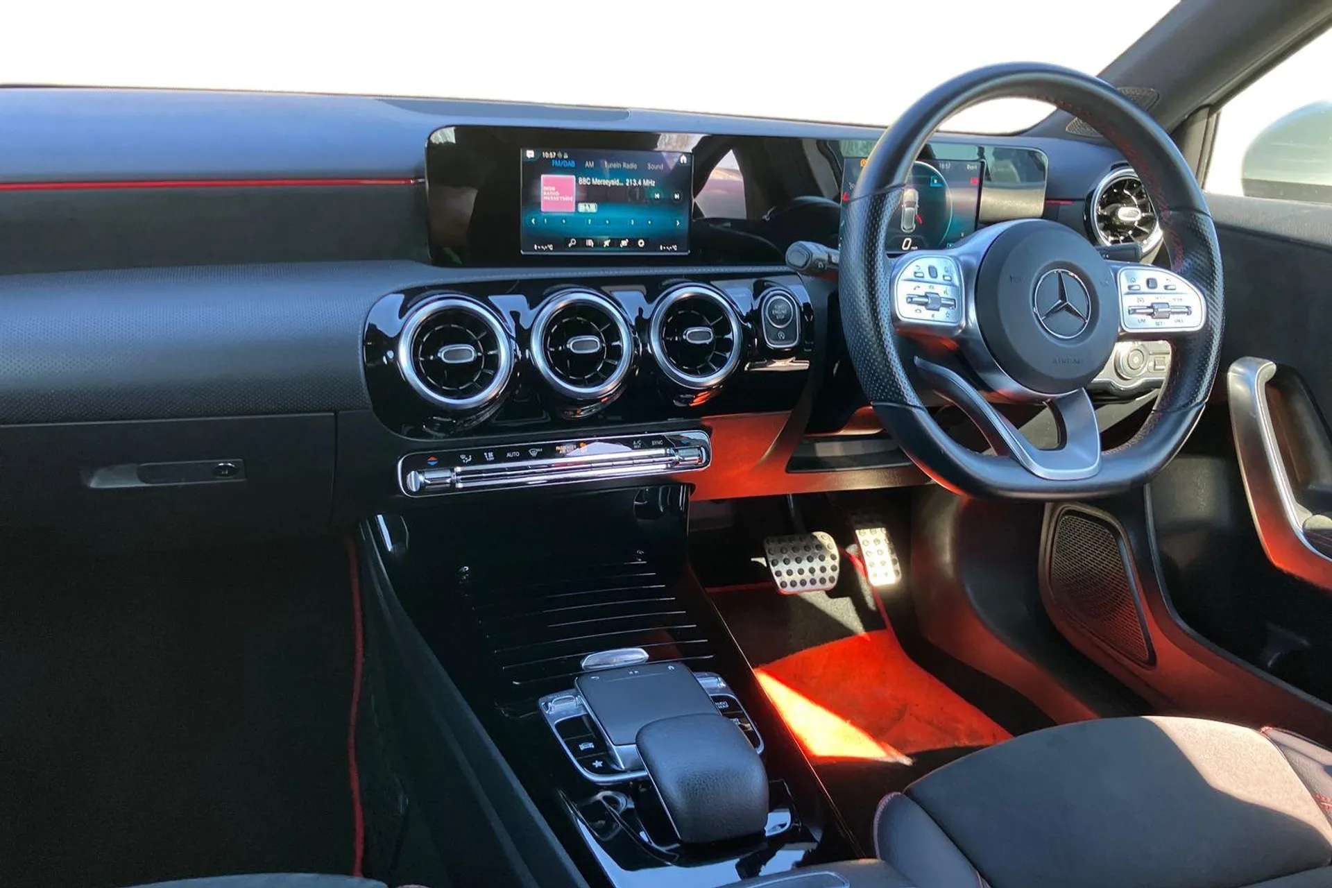 2018 MERCEDES-BENZ A CLASS 2018 MERCEDES-BENZ A CLASS