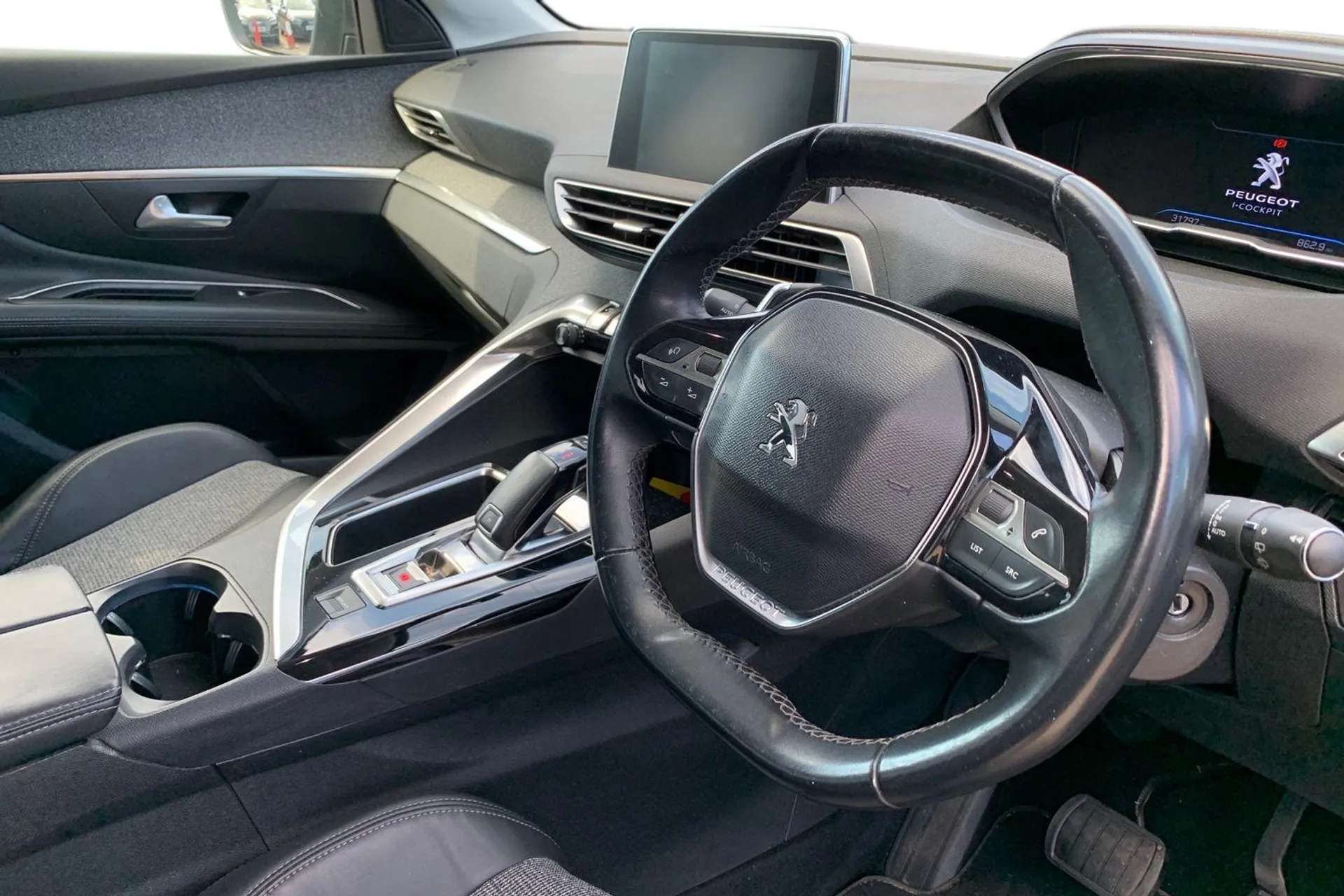 2018 PEUGEOT 3008 2018 PEUGEOT 3008