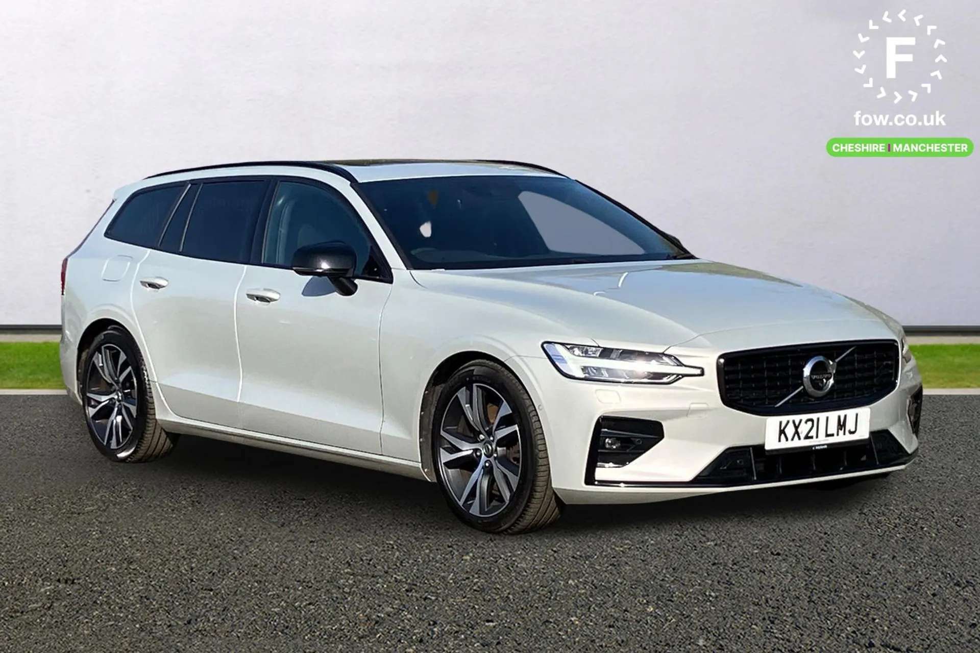 A 2021 VOLVO V60 2.0 B6P R DESIGN 5dr AWD Auto [Bowers and Wilkins Pack,Smartphone Integration includes Apple CarPlay and Android Auto,Parking Camera 360 Surround View A 2021 VOLVO V60 2.0 B6P R DESIGN 5dr AWD Auto [Bowers and Wilkins Pack,Smartphone Integration includes Apple CarPlay and Android Auto,Parking Camera 360 Surround View