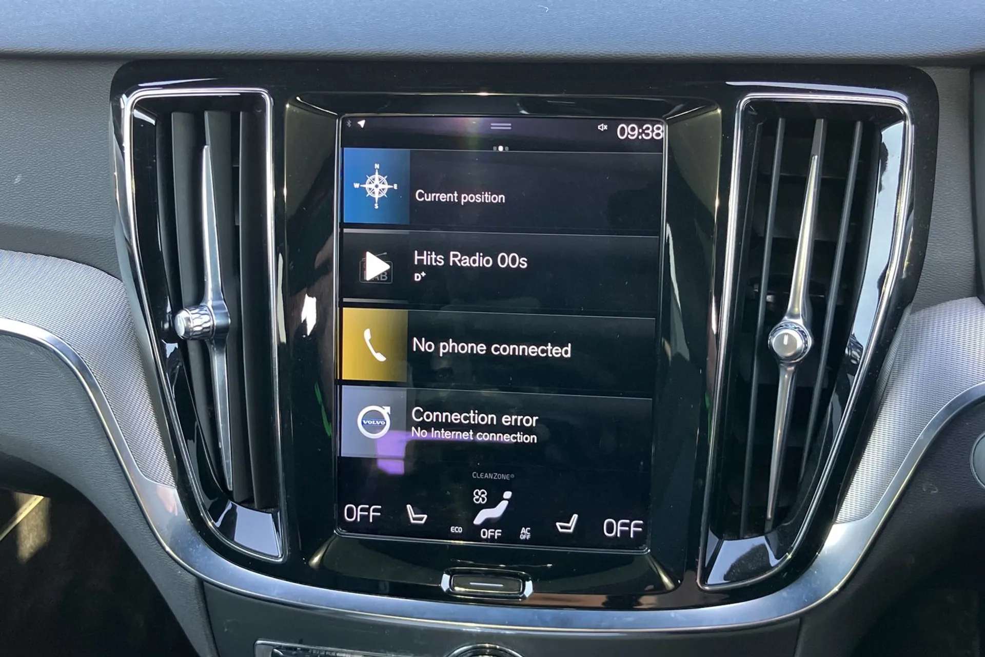 2021 VOLVO V60 2021 VOLVO V60