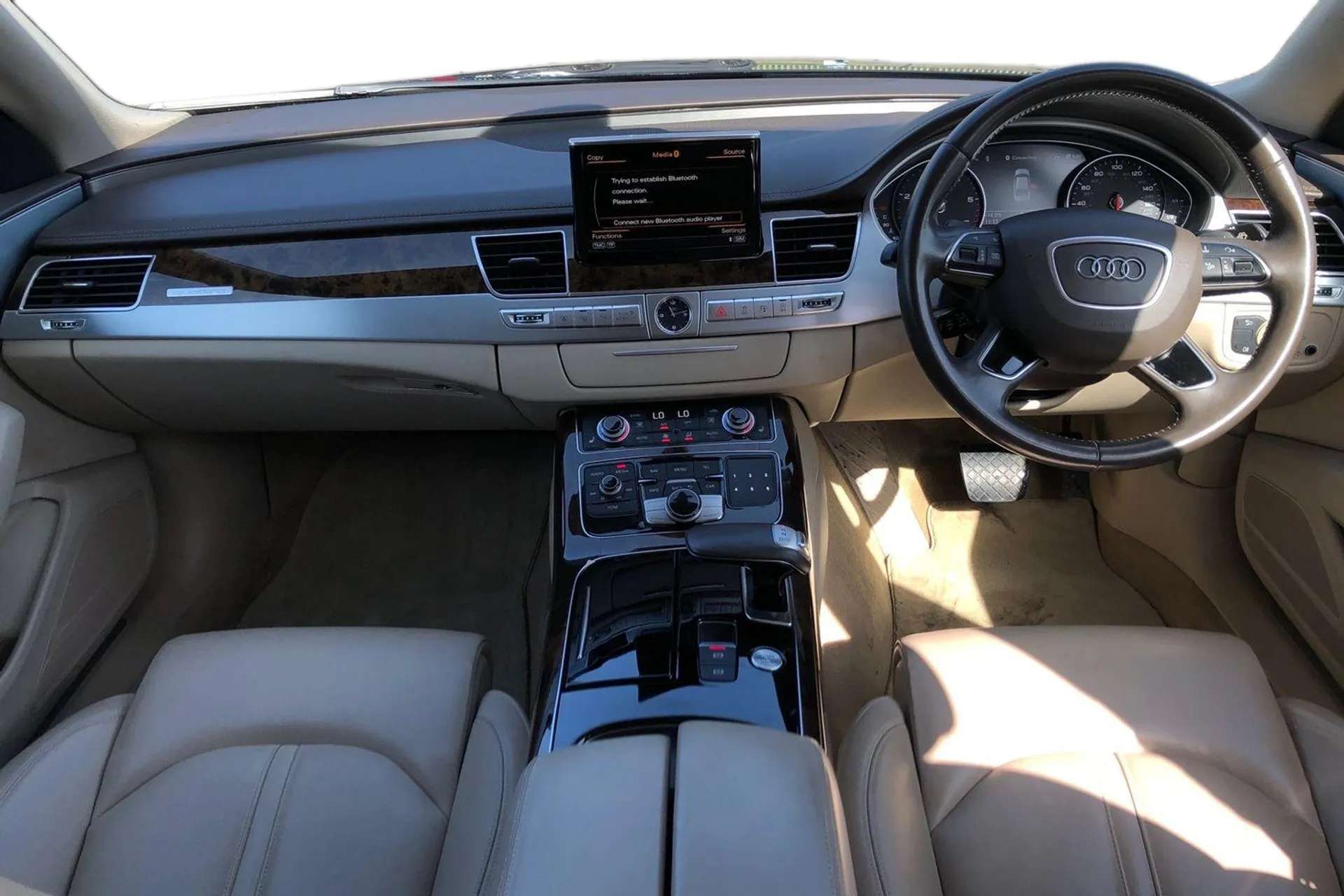 2016 AUDI A8 2016 AUDI A8