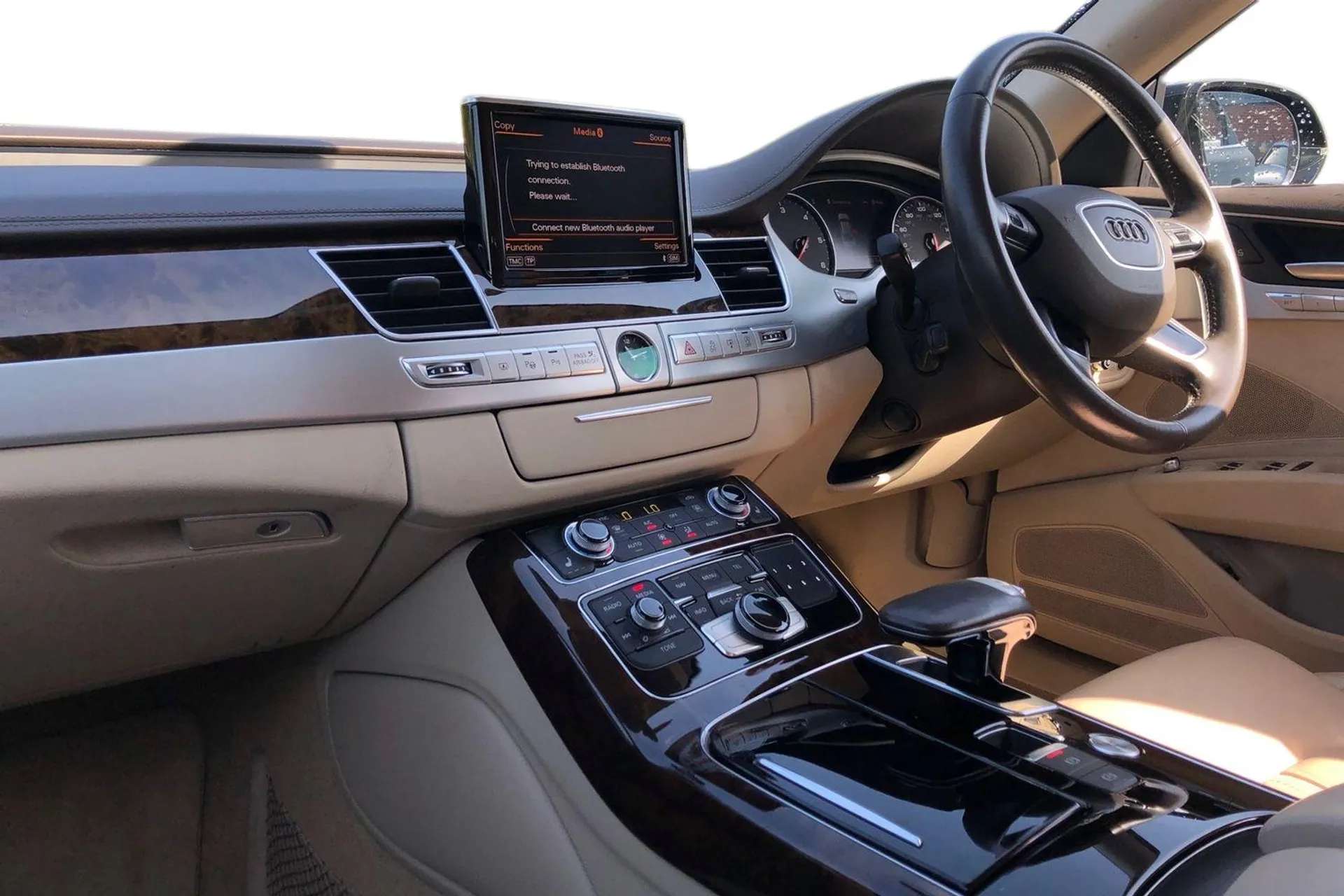 2016 AUDI A8 2016 AUDI A8