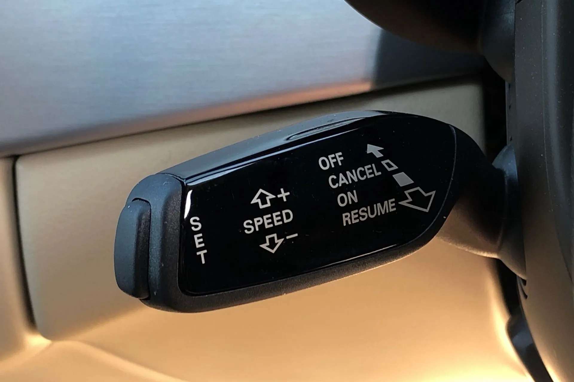 2016 AUDI A8 2016 AUDI A8
