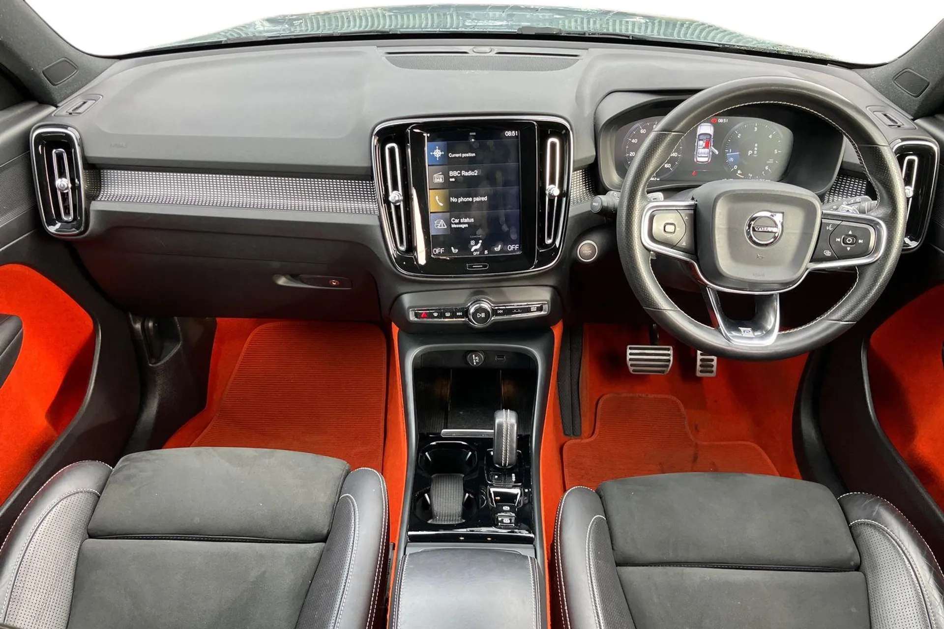 A 2020 VOLVO XC40 2.0 D3 R DESIGN Pro 5dr Geartronic [Power Glass Tilt and Slide Panoramic Sunroof, Intellisafe Surround, Wireless-Inductive Phone Charging, Lava Orange A 2020 VOLVO XC40 2.0 D3 R DESIGN Pro 5dr Geartronic [Power Glass Tilt and Slide Panoramic Sunroof, Intellisafe Surround, Wireless-Inductive Phone Charging, Lava Orange