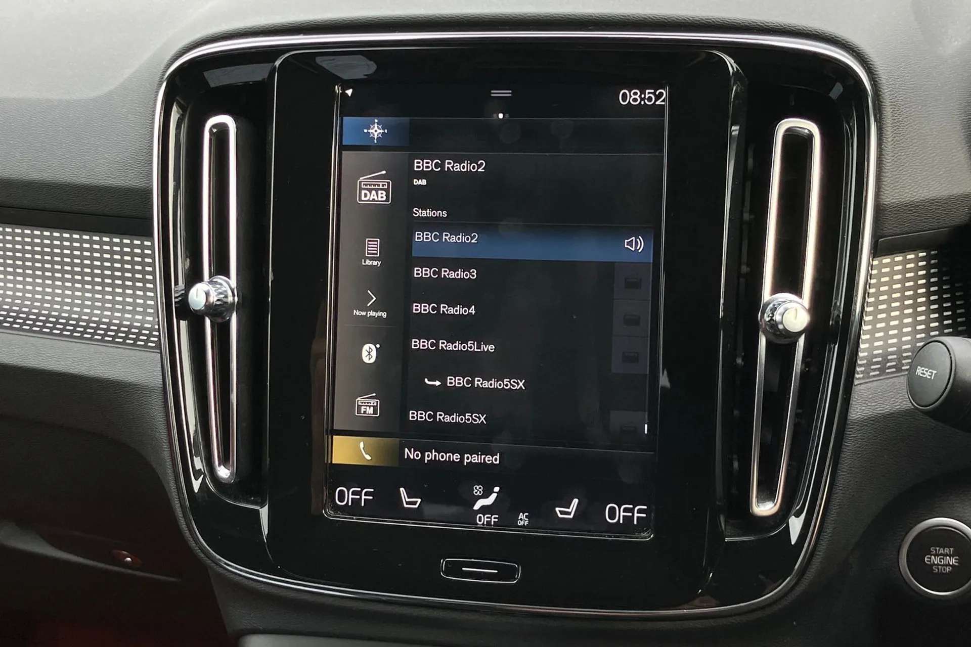 2020 VOLVO XC40 2020 VOLVO XC40