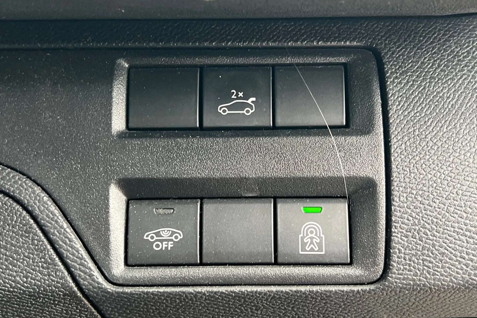 2019 PEUGEOT 3008 2019 PEUGEOT 3008