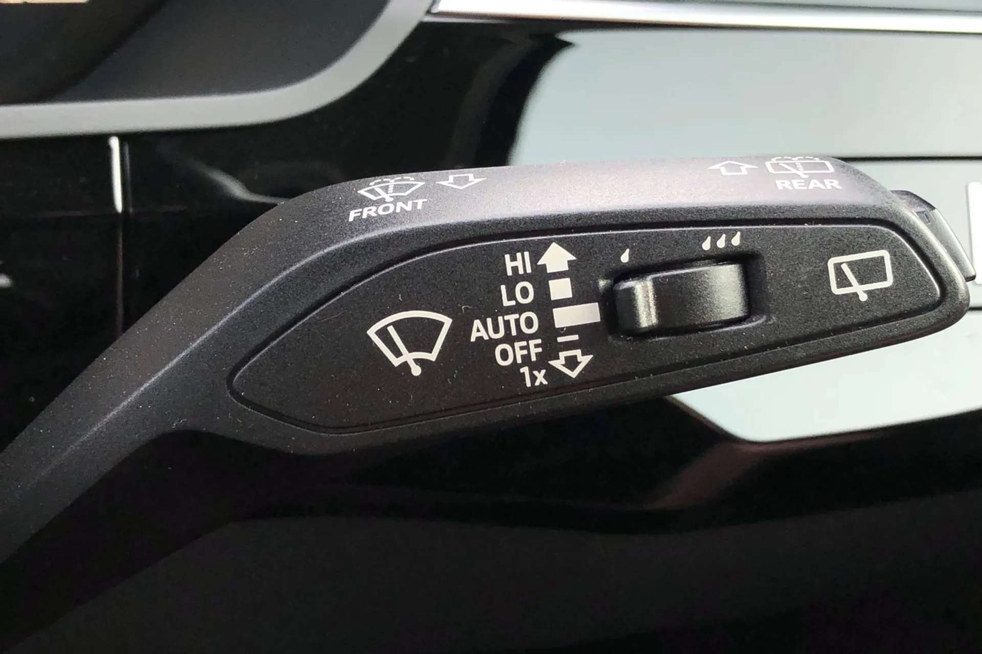 2019 AUDI E-TRON 2019 AUDI E-TRON