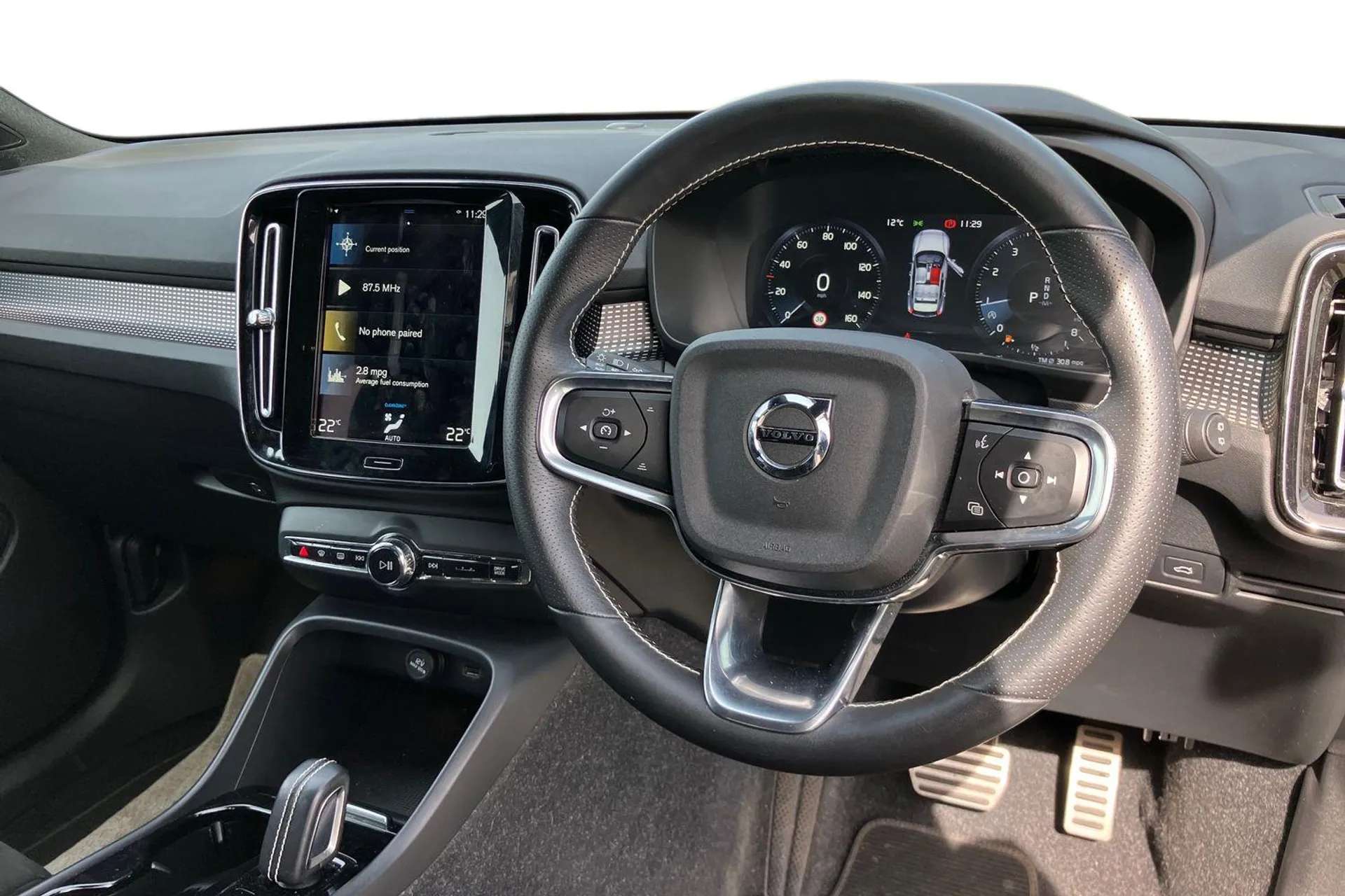 2020 VOLVO XC40 2020 VOLVO XC40