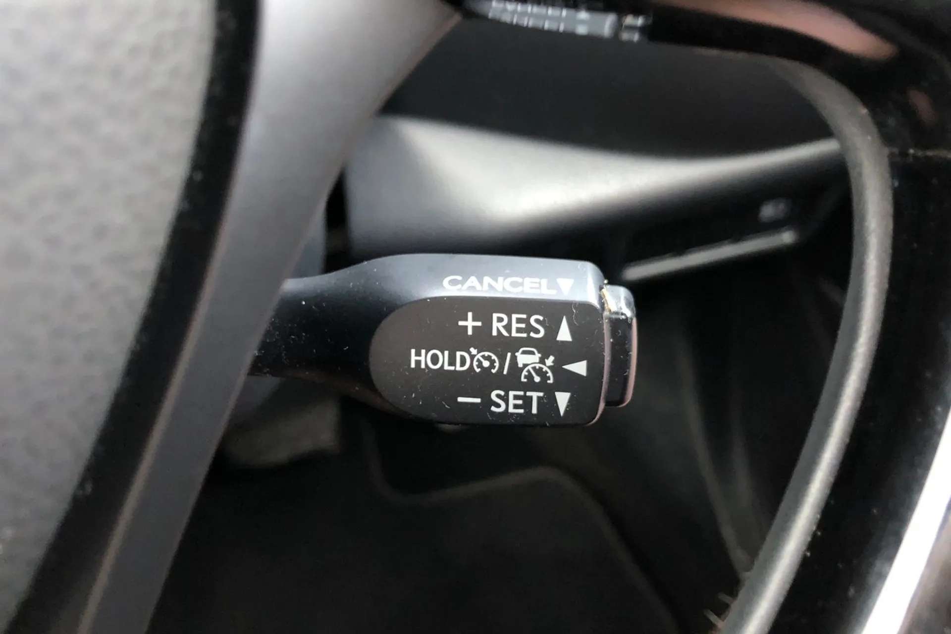 2019 TOYOTA C-HR 2019 TOYOTA C-HR