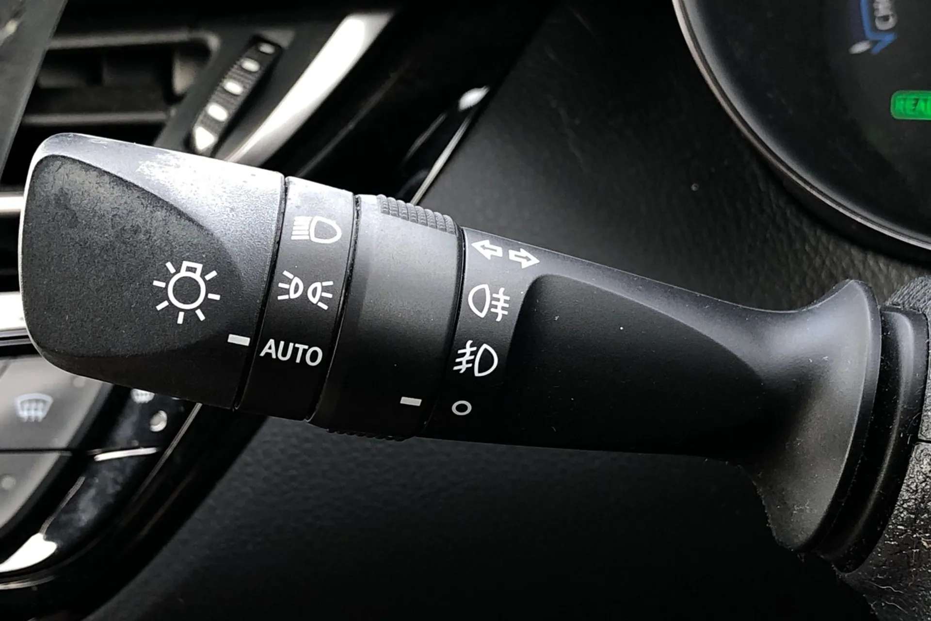 2019 TOYOTA C-HR 2019 TOYOTA C-HR
