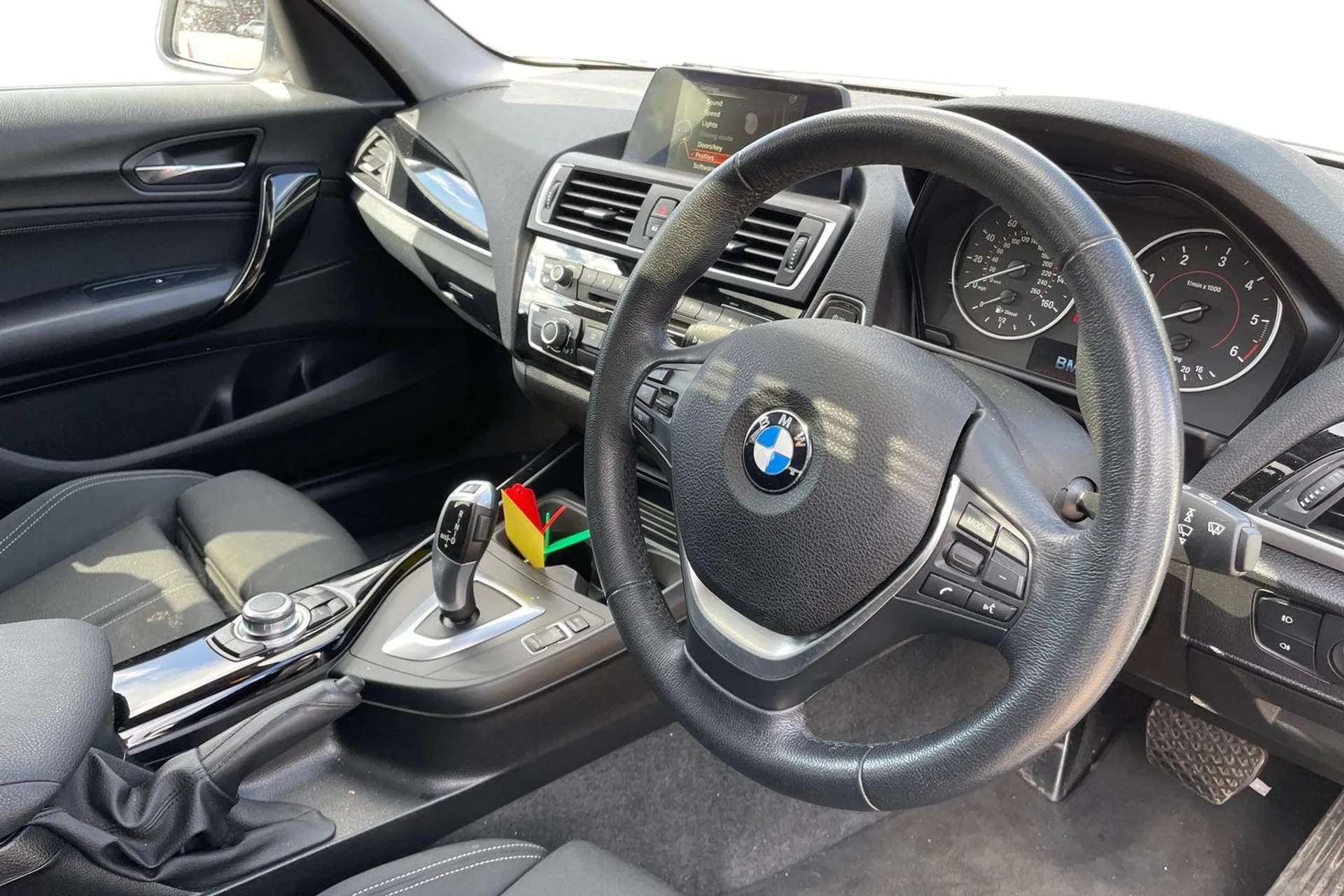 2017 BMW 1 SERIES 2017 BMW 1 SERIES
