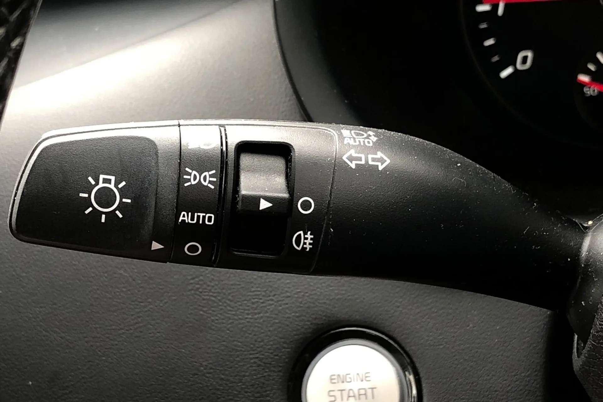 2019 KIA STINGER 2019 KIA STINGER