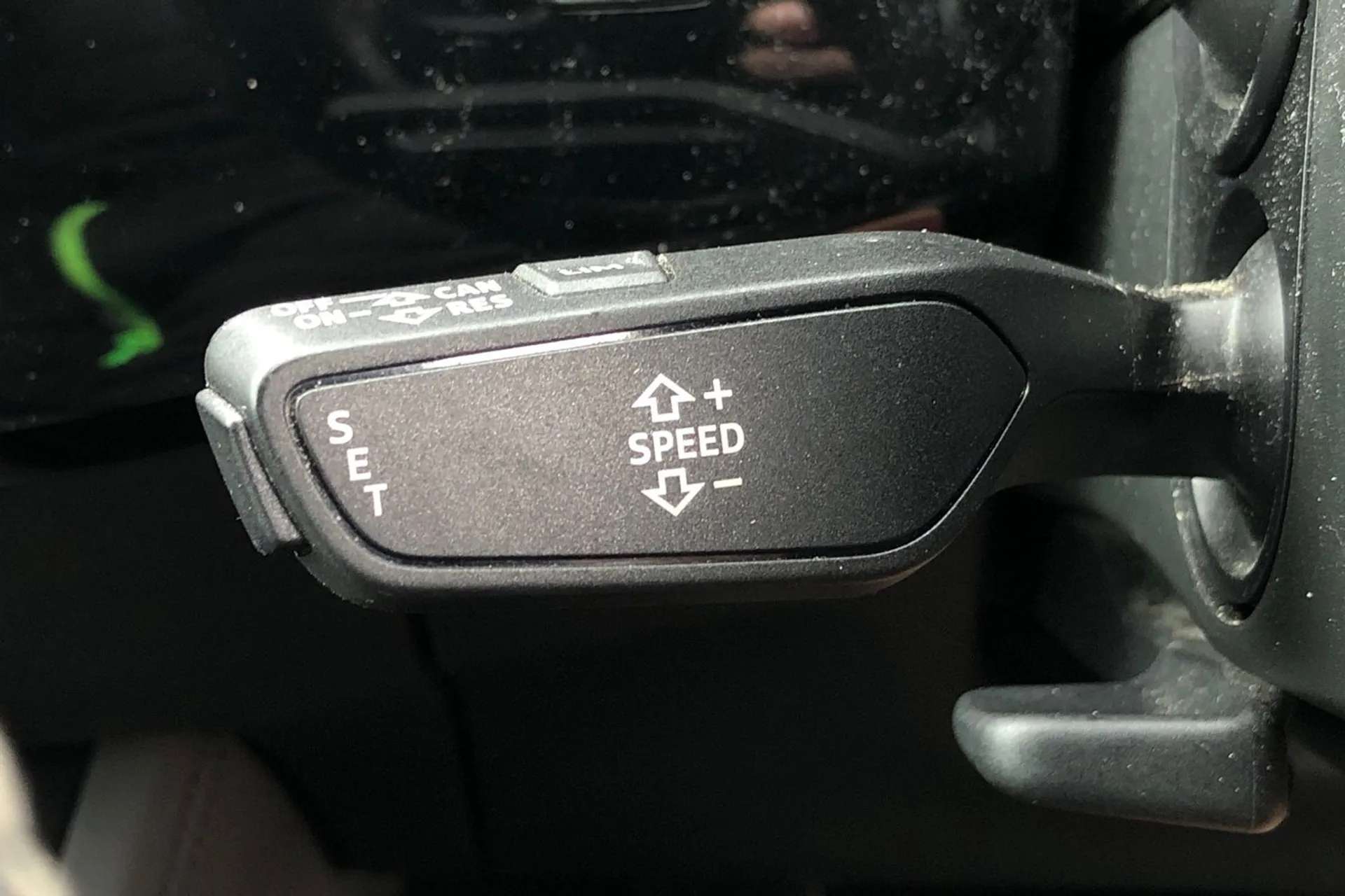 2017 AUDI A4 2017 AUDI A4