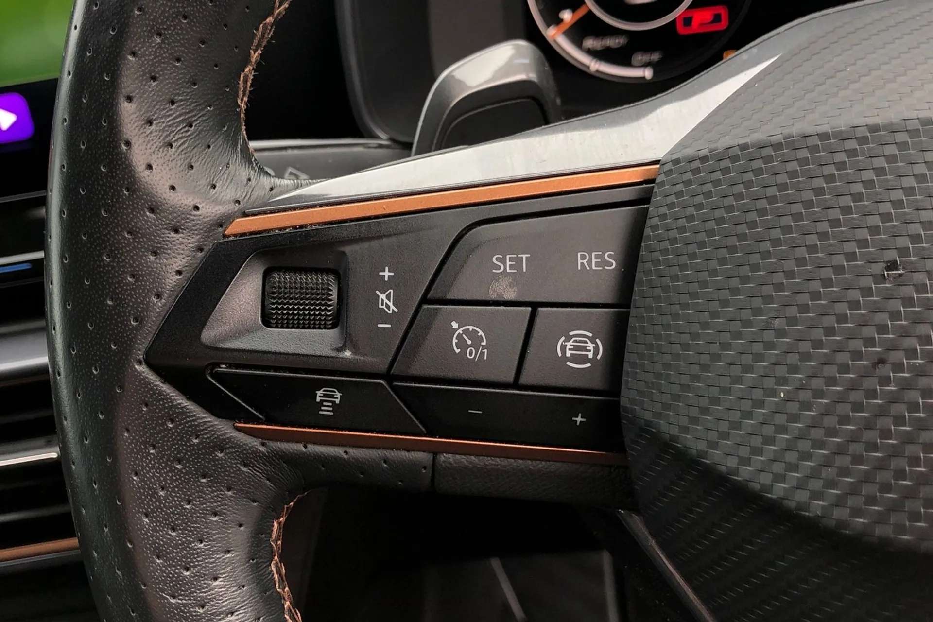 2024 CUPRA LEON 2024 CUPRA LEON