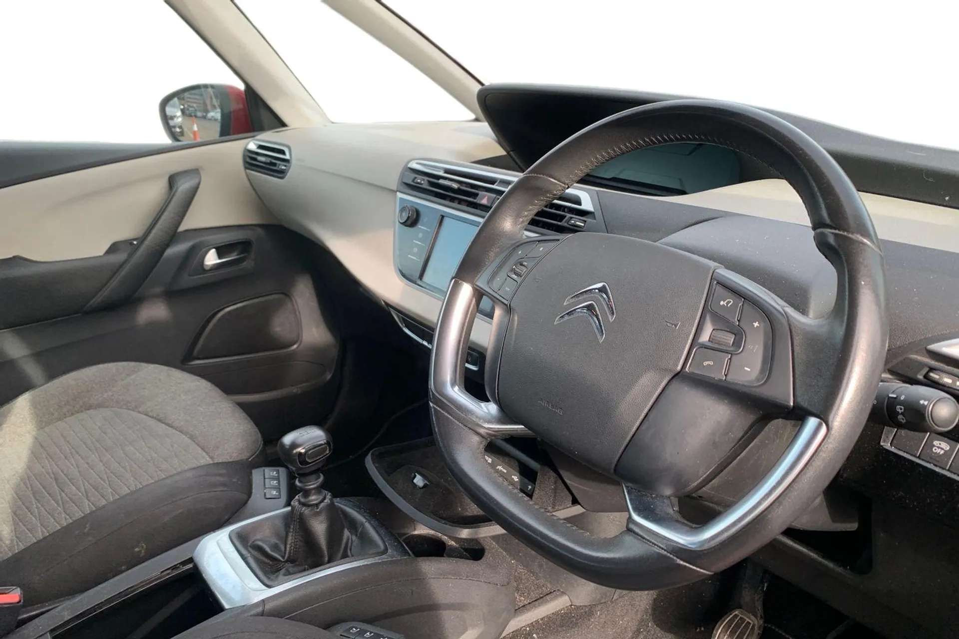 A 2019 CITROEN GRAND C4 SPACETOURER 1.2 PureTech 130 Touch Edition 5dr [ Rear parking sensor , Hill start assist function , Bluetooth hands free and media streaming , Panoramic windscree A 2019 CITROEN GRAND C4 SPACETOURER 1.2 PureTech 130 Touch Edition 5dr [ Rear parking sensor , Hill start assist function , Bluetooth hands free and media streaming , Panoramic windscree