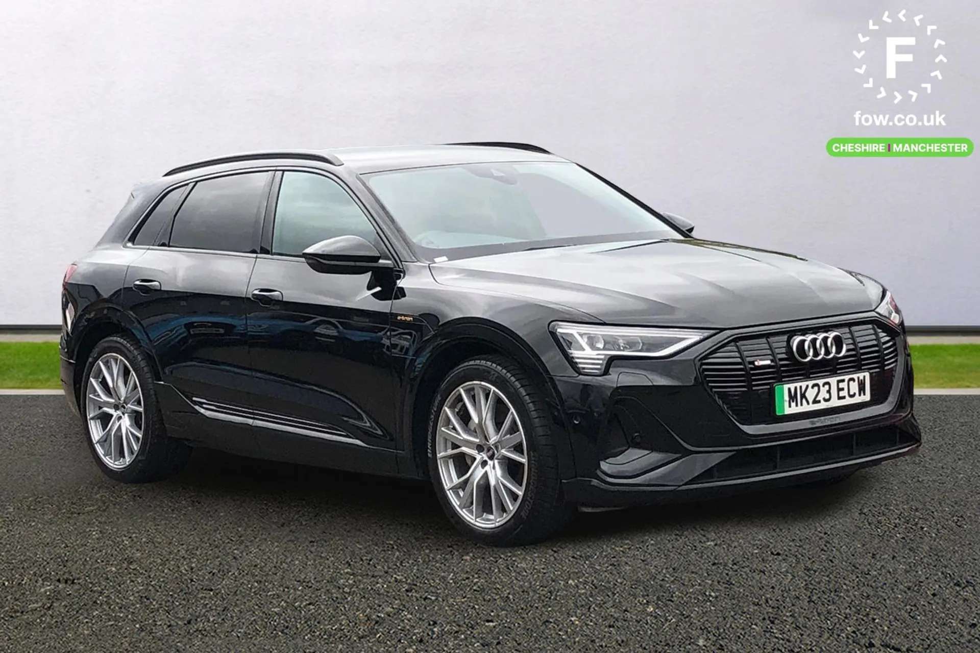 A 2023 AUDI E-TRON 300kW 55 Quattro 95kWh Black Edition 5dr Auto [ Parking system plus with 360 degree sensors and function on demand preparation , Rear view camera , Po A 2023 AUDI E-TRON 300kW 55 Quattro 95kWh Black Edition 5dr Auto [ Parking system plus with 360 degree sensors and function on demand preparation , Rear view camera , Po