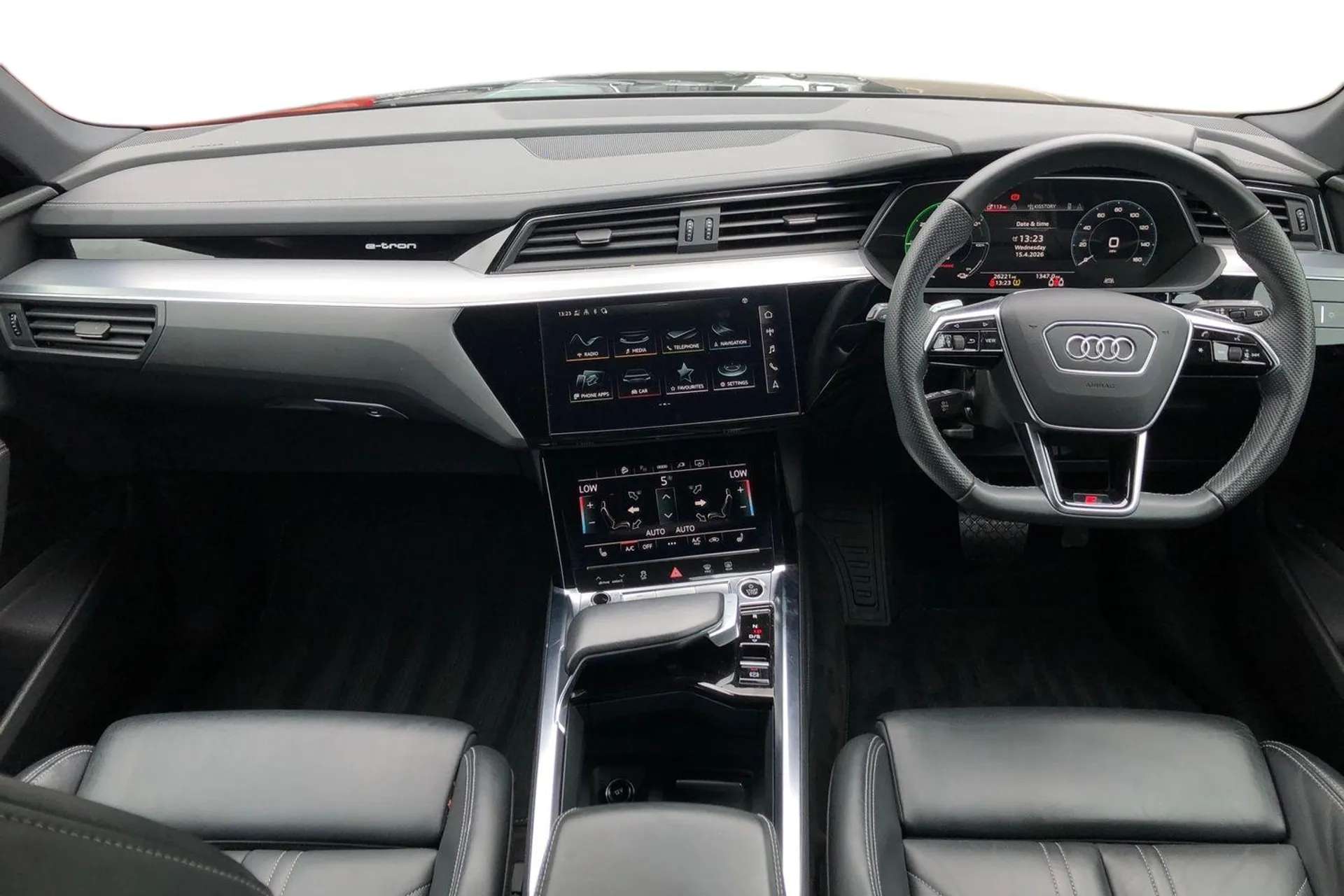 A 2023 AUDI E-TRON 300kW 55 Quattro 95kWh Black Edition 5dr Auto [ Parking system plus with 360 degree sensors and function on demand preparation , Rear view camera , Po A 2023 AUDI E-TRON 300kW 55 Quattro 95kWh Black Edition 5dr Auto [ Parking system plus with 360 degree sensors and function on demand preparation , Rear view camera , Po