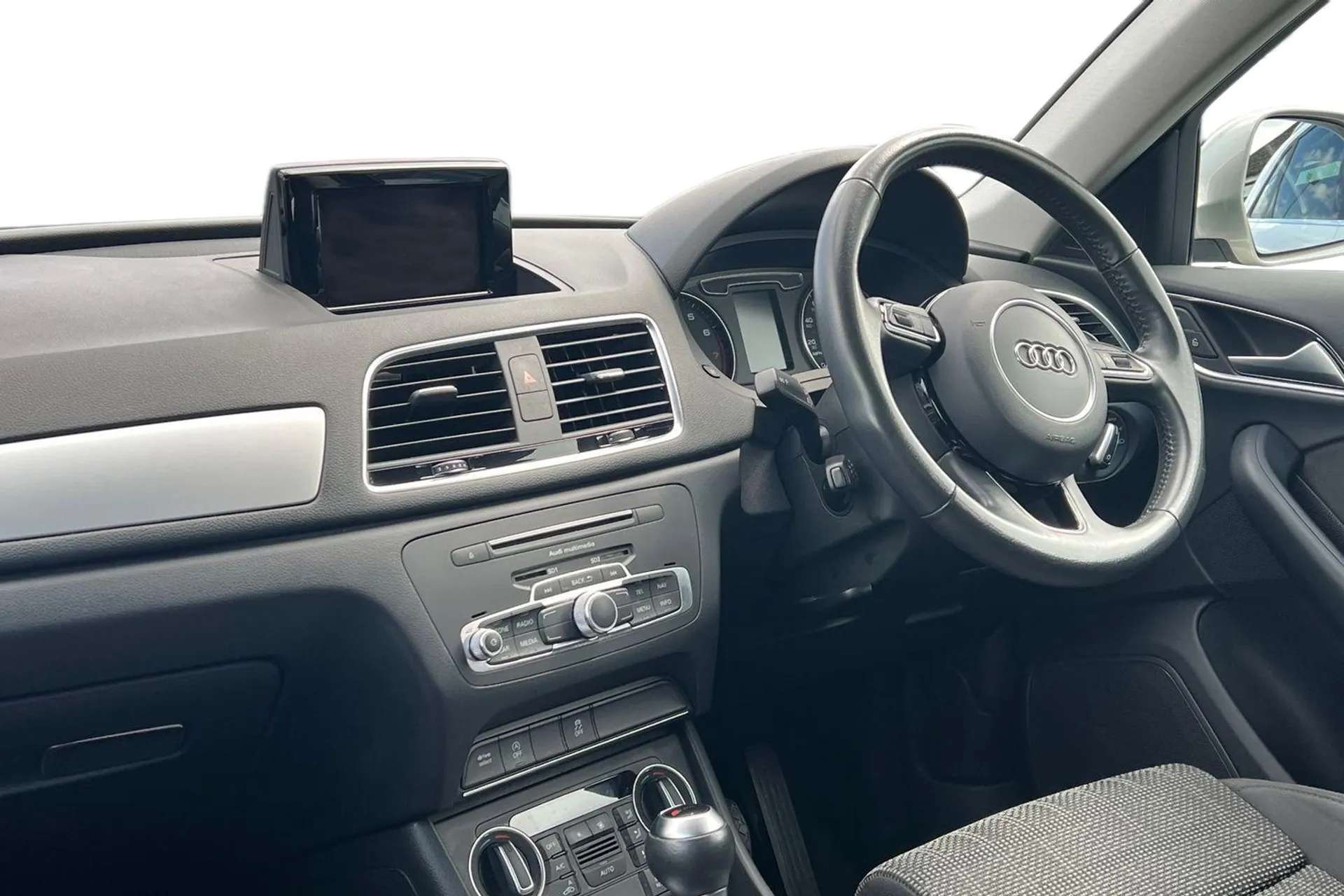 2017 AUDI Q3 2017 AUDI Q3