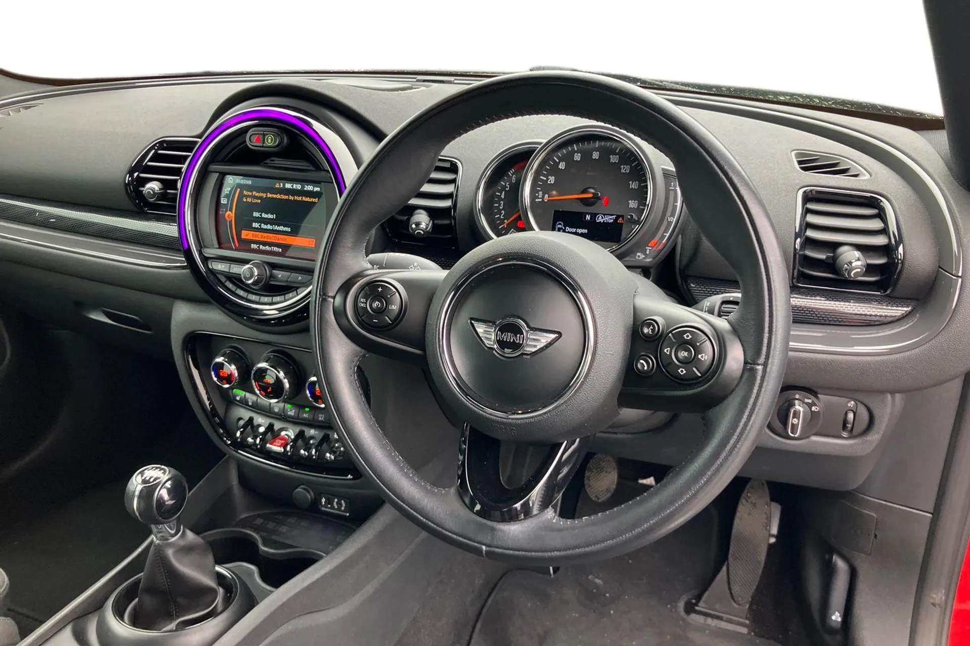 2018 MINI CLUBMAN 2018 MINI CLUBMAN