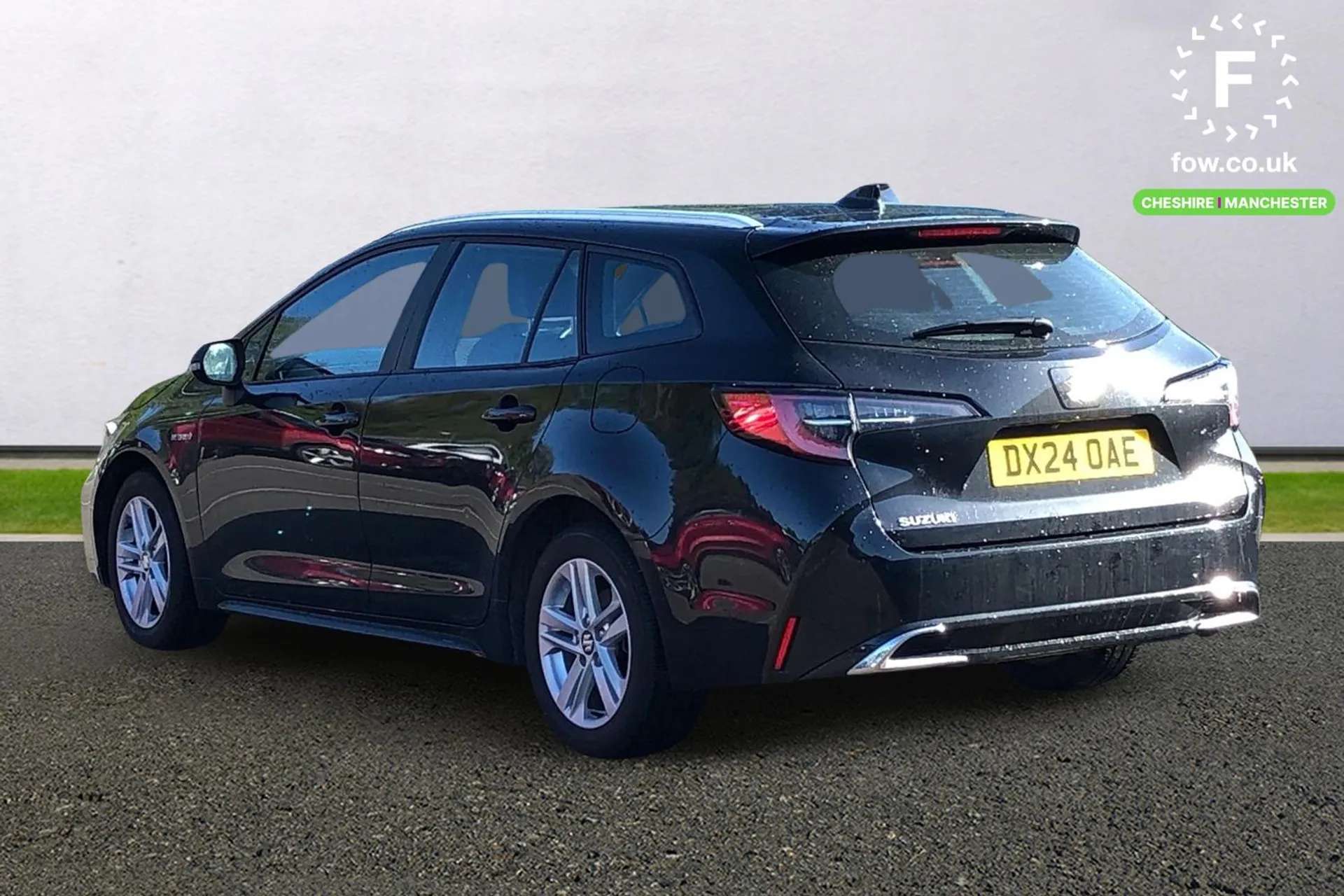 A 2024 SUZUKI SWACE 1.8 Hybrid Motion 5dr CVT [ Rear view camera , Tailgate open with wireless remote control , 16" alloy wheels in polished finish , Steering assist func A 2024 SUZUKI SWACE 1.8 Hybrid Motion 5dr CVT [ Rear view camera , Tailgate open with wireless remote control , 16" alloy wheels in polished finish , Steering assist func