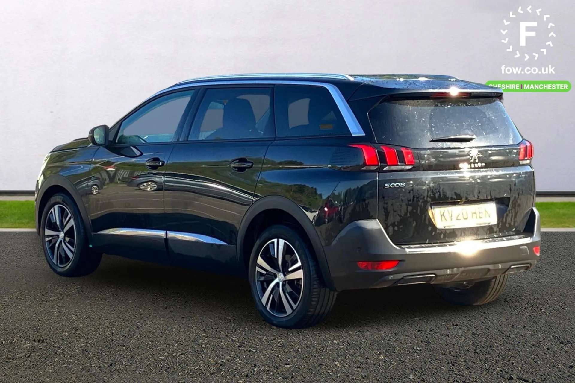 2020 PEUGEOT 5008 2020 PEUGEOT 5008