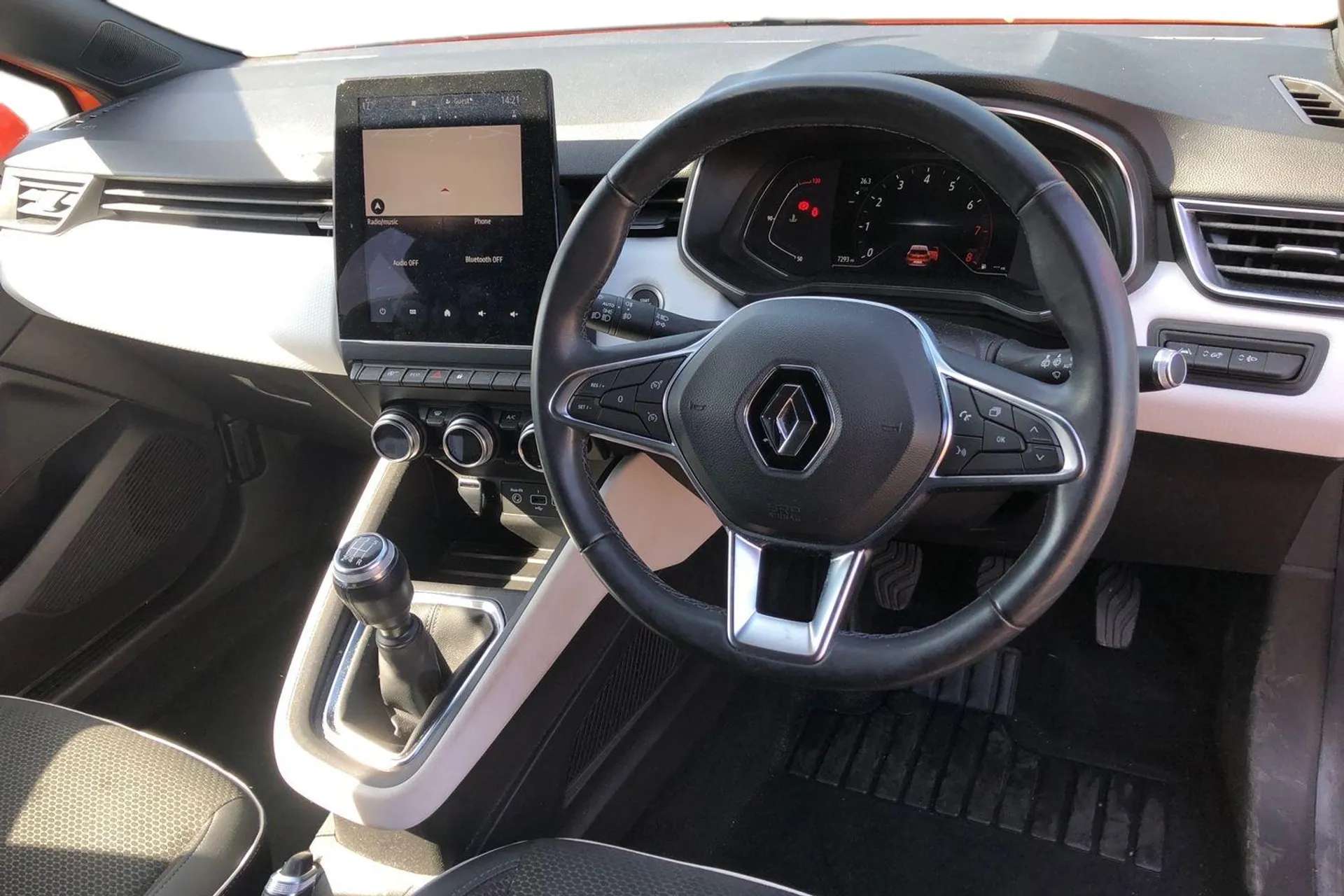 2021 RENAULT CLIO 2021 RENAULT CLIO