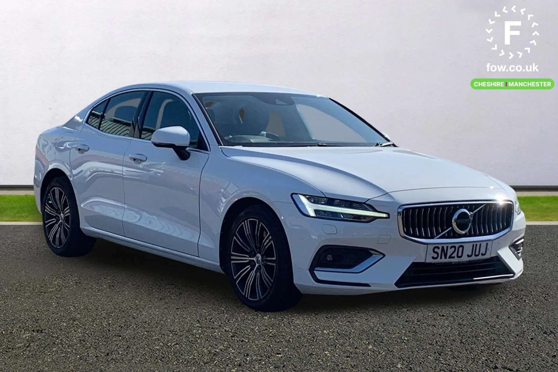 A 2020 VOLVO S60 2.0 T5 Inscription Plus 4dr Auto [Driver alert control with lane keeping aid, Adaptive brake lights with high level LED brake lights, 2 zone electroni A 2020 VOLVO S60 2.0 T5 Inscription Plus 4dr Auto [Driver alert control with lane keeping aid, Adaptive brake lights with high level LED brake lights, 2 zone electroni