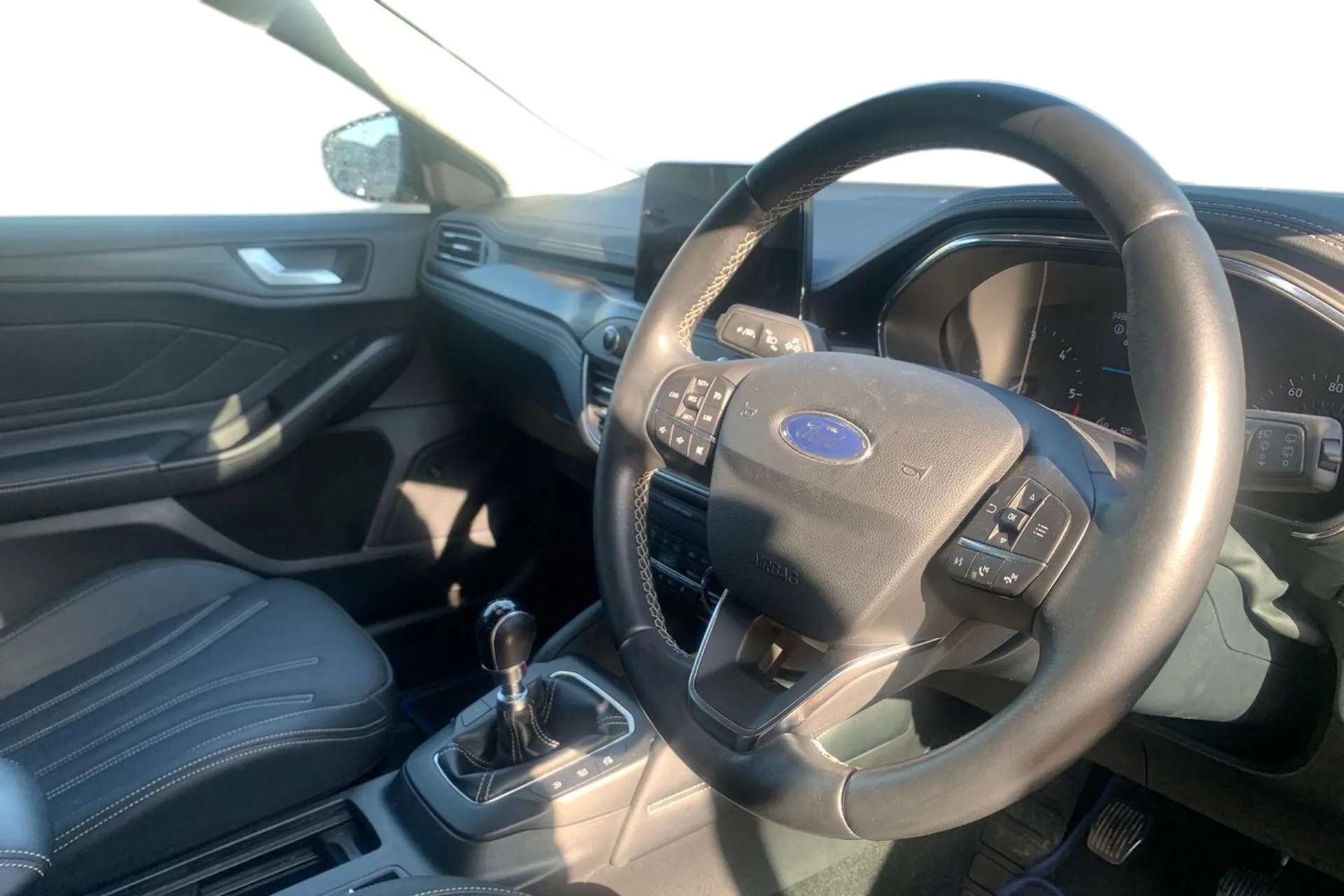 A 2020 FORD FOCUS VIGNALE 1.5 EcoBlue 120 5dr [Power folding door mirrors with puddle lights, Body coloured electrically operated and heated door mirrors, Dual zone electronic A 2020 FORD FOCUS VIGNALE 1.5 EcoBlue 120 5dr [Power folding door mirrors with puddle lights, Body coloured electrically operated and heated door mirrors, Dual zone electronic