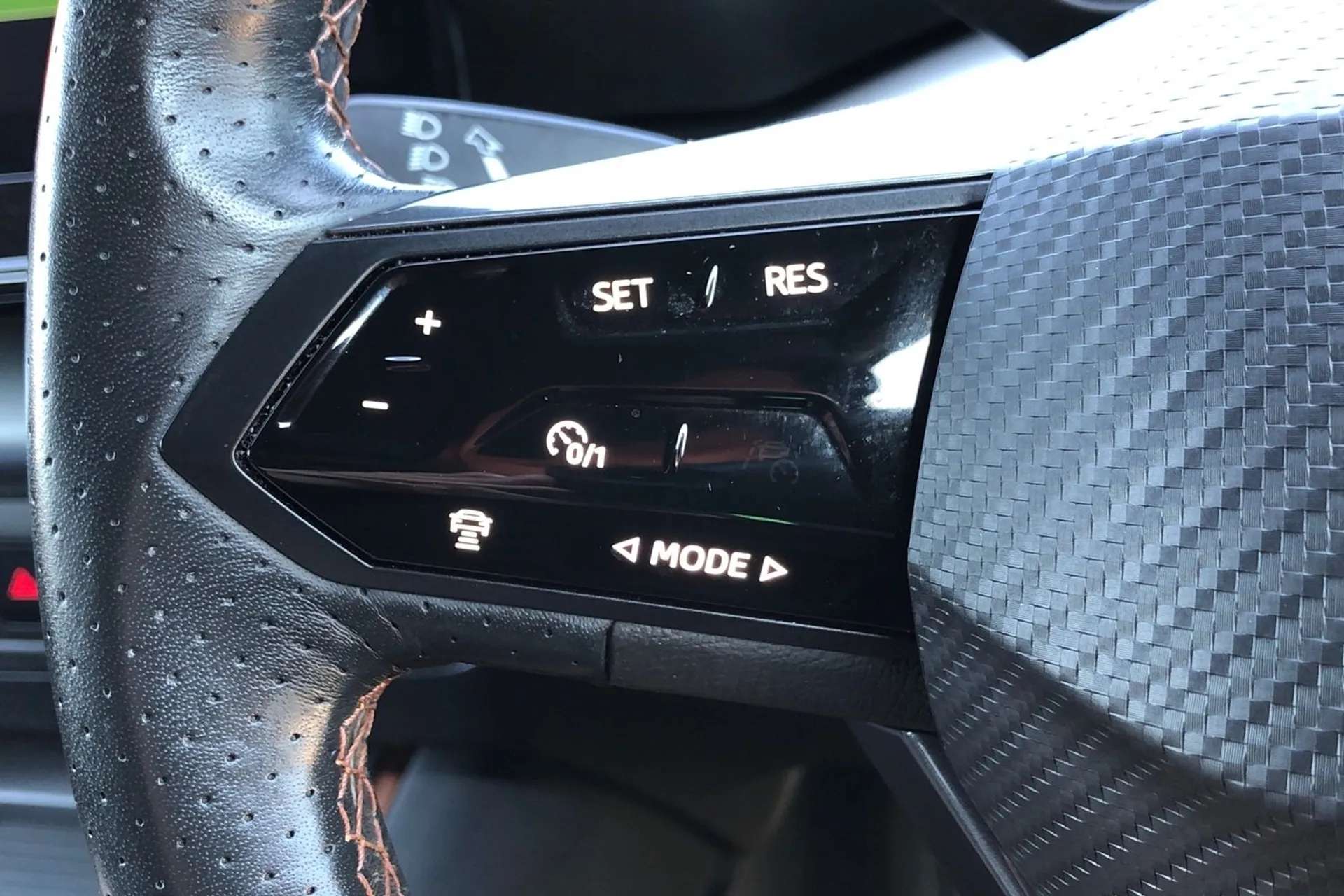 2023 CUPRA BORN 2023 CUPRA BORN
