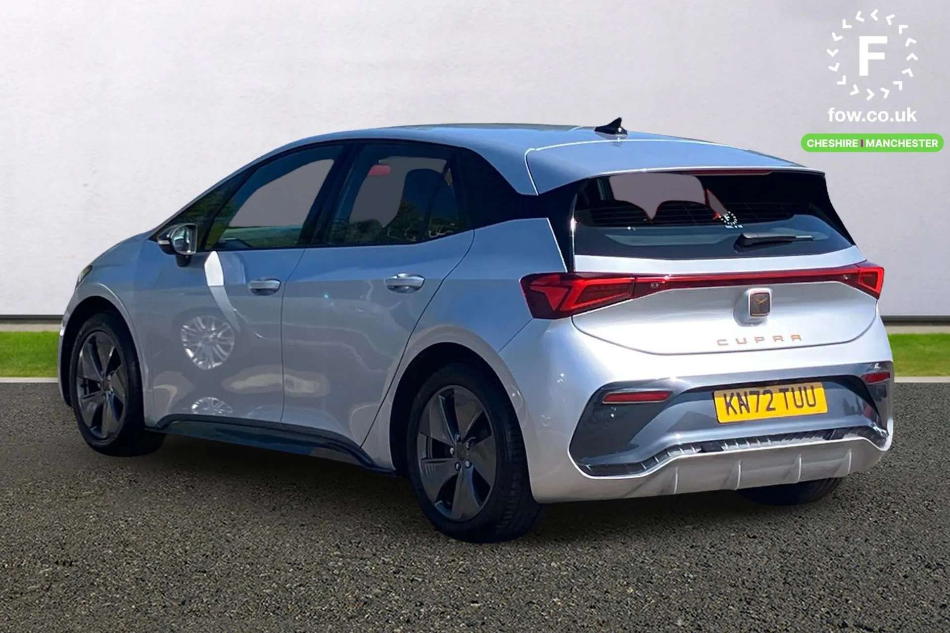 A 2022 CUPRA BORN 150kW V1 58kWh 5dr Auto [ 18" Cyclone alloy wheels , Heated leather wrapped multi function steering wheel , Front/rear park distance control , Bluetoo A 2022 CUPRA BORN 150kW V1 58kWh 5dr Auto [ 18" Cyclone alloy wheels , Heated leather wrapped multi function steering wheel , Front/rear park distance control , Bluetoo