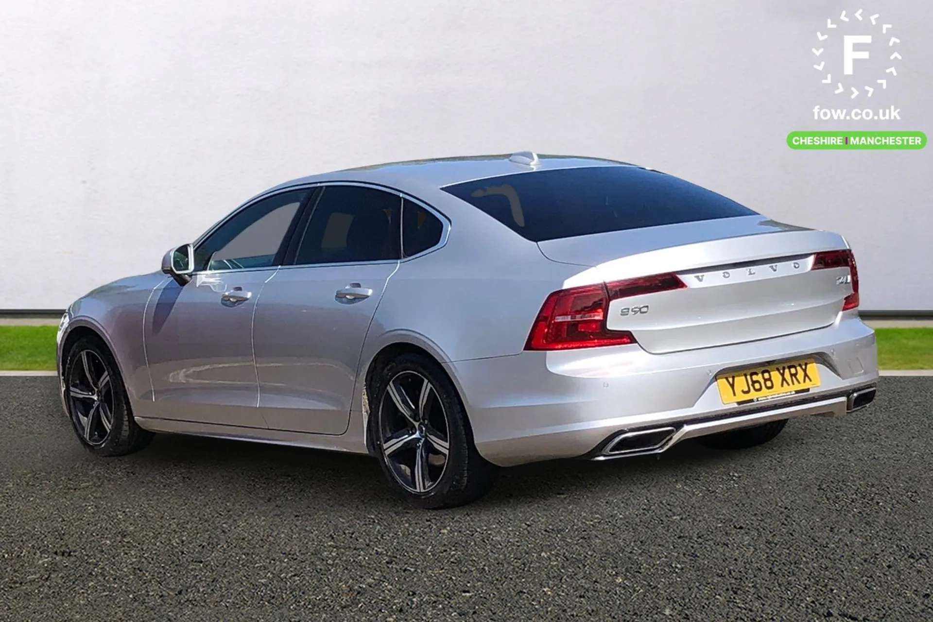 2018 VOLVO S90 2018 VOLVO S90