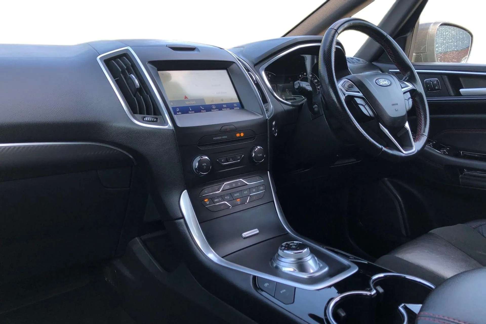 A 2020 FORD S-MAX 2.0 EcoBlue 190 ST-Line 5dr Auto [Lane keeping aid including driver impairment monitor, Power fold mirrors - heated, indicators with puddle lamps, Qui A 2020 FORD S-MAX 2.0 EcoBlue 190 ST-Line 5dr Auto [Lane keeping aid including driver impairment monitor, Power fold mirrors - heated, indicators with puddle lamps, Qui