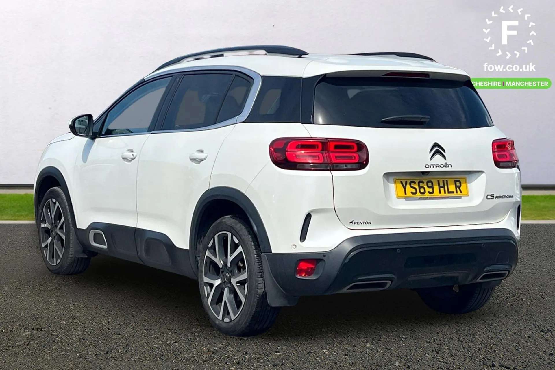 A 2019 CITROEN C5 AIRCROSS 1.6 PureTech 180 Flair Plus 5dr EAT8 [Active blind spot monitoring system, Extended traffic sign recognition and recommendation, Electric, heated and A 2019 CITROEN C5 AIRCROSS 1.6 PureTech 180 Flair Plus 5dr EAT8 [Active blind spot monitoring system, Extended traffic sign recognition and recommendation, Electric, heated and