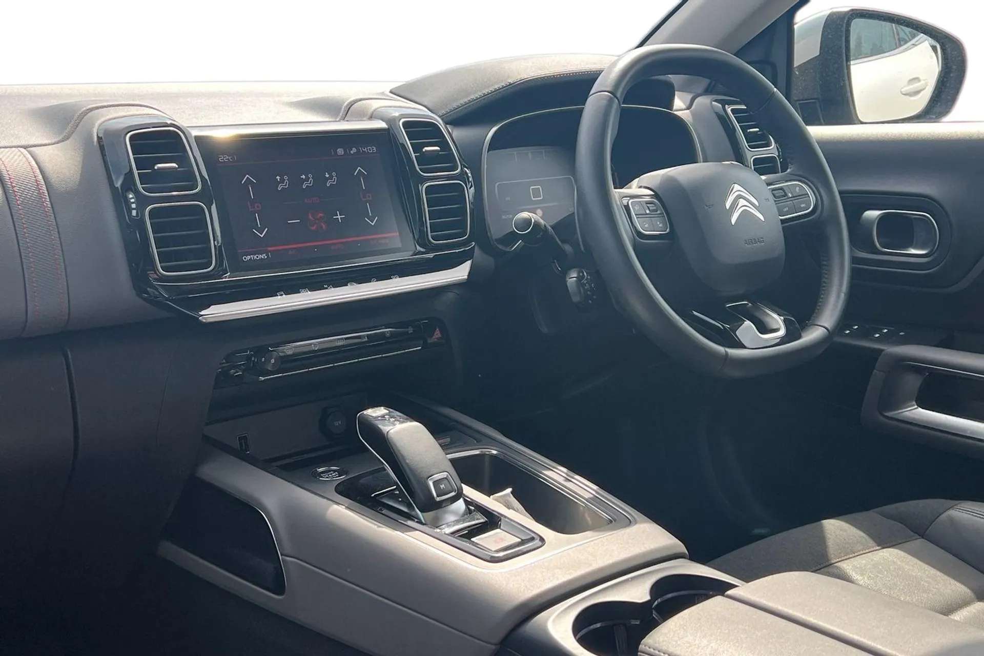 A 2019 CITROEN C5 AIRCROSS 1.6 PureTech 180 Flair Plus 5dr EAT8 [Active blind spot monitoring system, Extended traffic sign recognition and recommendation, Electric, heated and A 2019 CITROEN C5 AIRCROSS 1.6 PureTech 180 Flair Plus 5dr EAT8 [Active blind spot monitoring system, Extended traffic sign recognition and recommendation, Electric, heated and