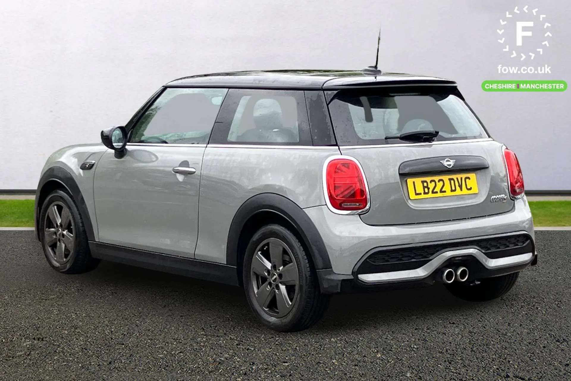 A 2022 MINI HATCH 2.0 Cooper S Classic 3dr [ Panoramic electric glass sunroof , Automatic start/stop function with brake energy recuperation , Cruise control with brake A 2022 MINI HATCH 2.0 Cooper S Classic 3dr [ Panoramic electric glass sunroof , Automatic start/stop function with brake energy recuperation , Cruise control with brake
