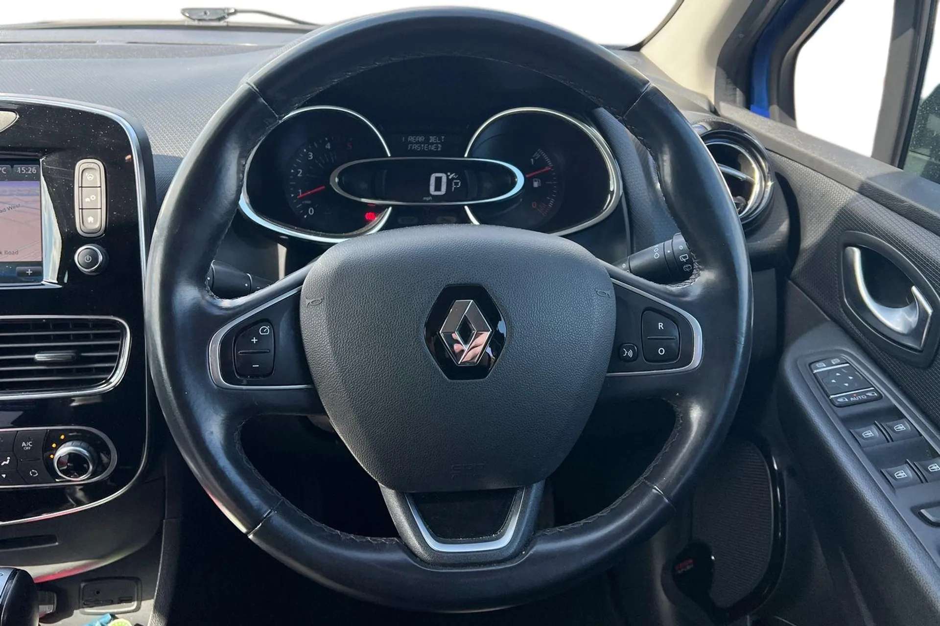 2018 RENAULT CLIO 2018 RENAULT CLIO