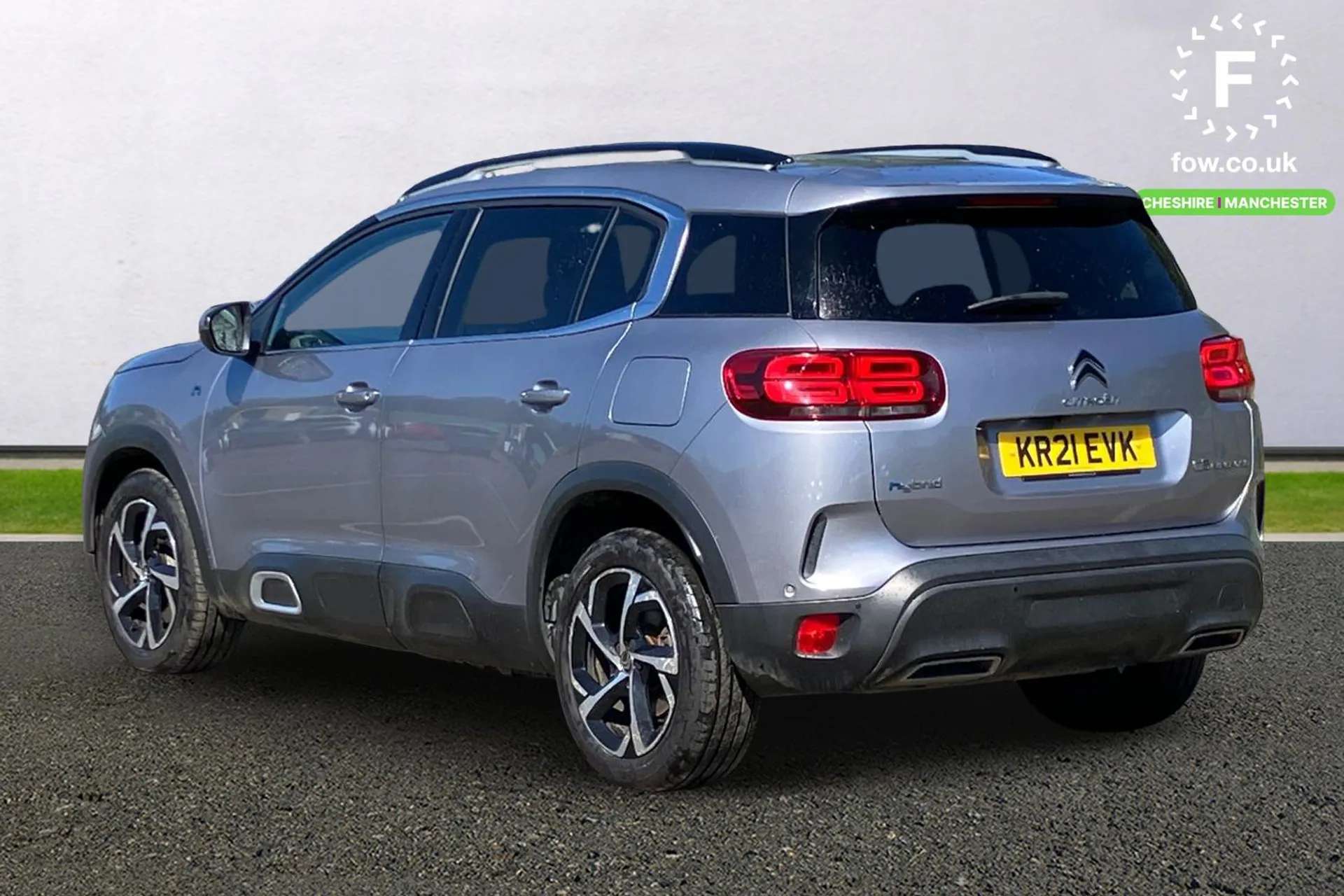 A 2021 CITROEN C5 AIRCROSS 1.6 Plug-in Hybrid 225 Shine 5dr e-EAT8 [Keyless Entry And Start, Safety Plus Pack, Navigation, Parking Sensor(s), Climate Control, Half Leather Trim, A 2021 CITROEN C5 AIRCROSS 1.6 Plug-in Hybrid 225 Shine 5dr e-EAT8 [Keyless Entry And Start, Safety Plus Pack, Navigation, Parking Sensor(s), Climate Control, Half Leather Trim,