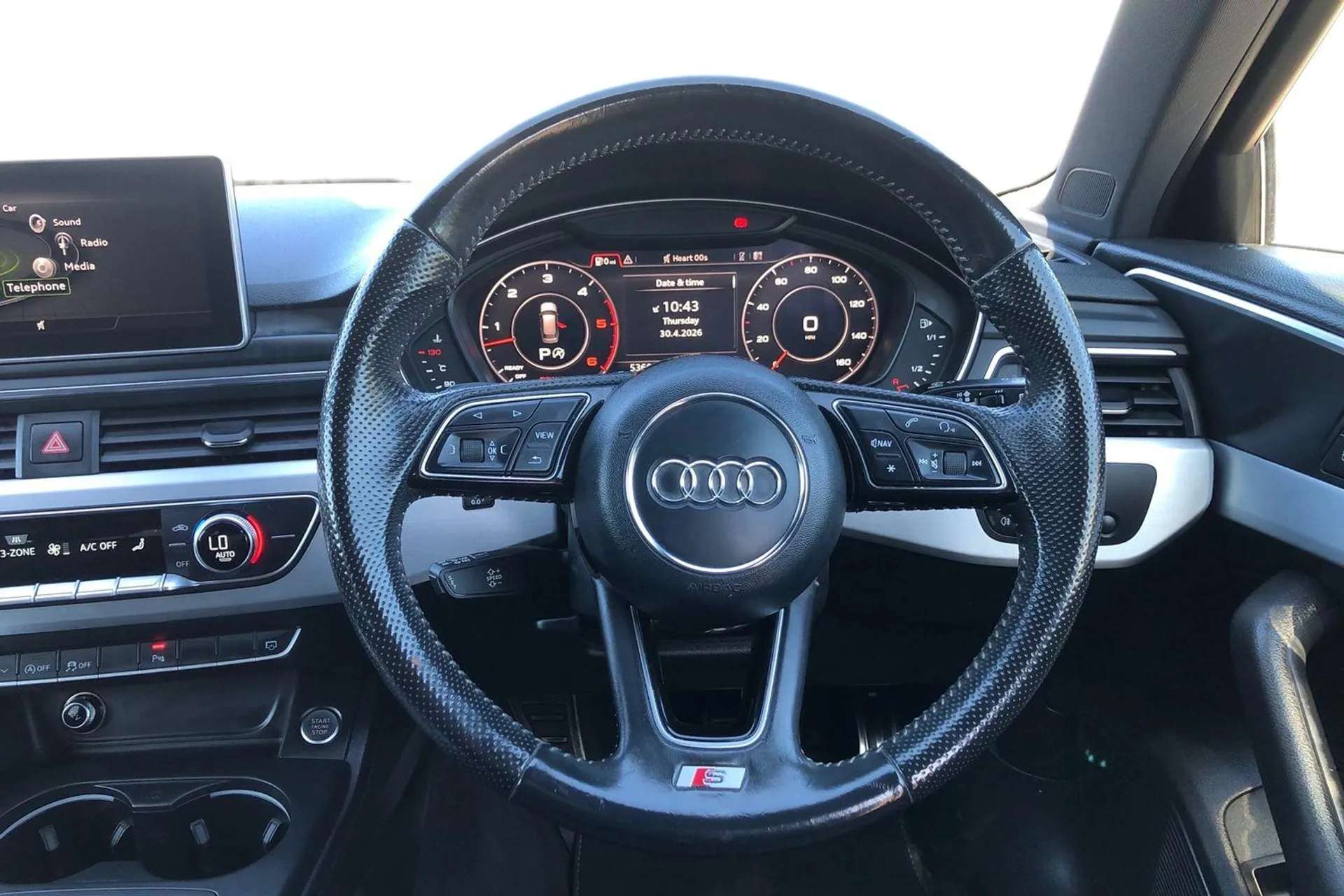 2016 AUDI A4 2016 AUDI A4